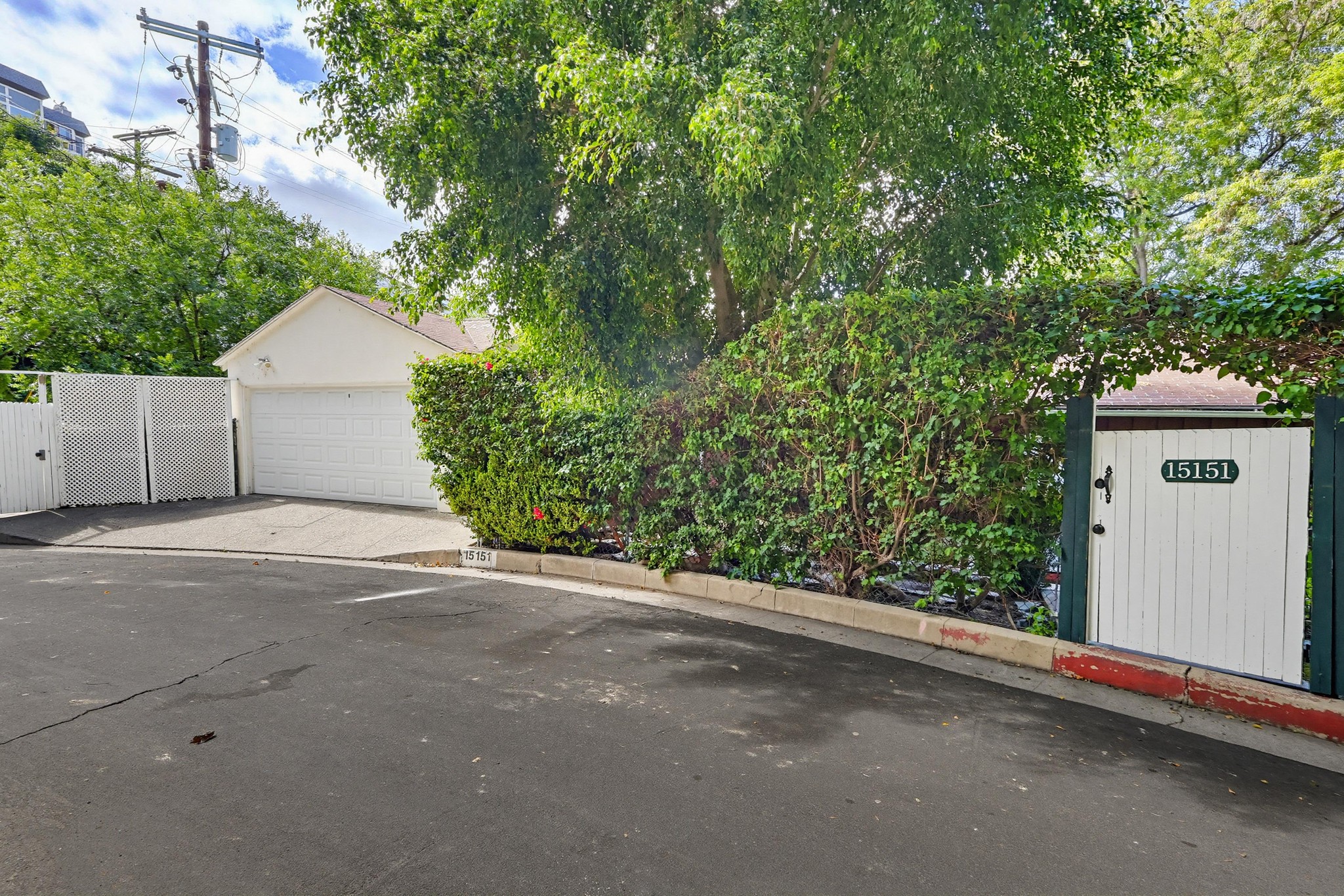 Virtual tour photo 1 of 93 for 15151 Encanto Dr, "Enchantment"