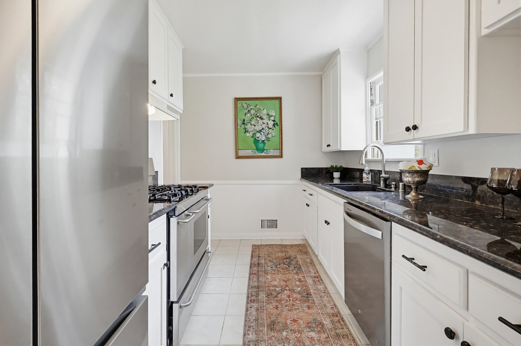 Virtual tour photo 33 of 93 for 15151 Encanto Dr, "Enchantment"