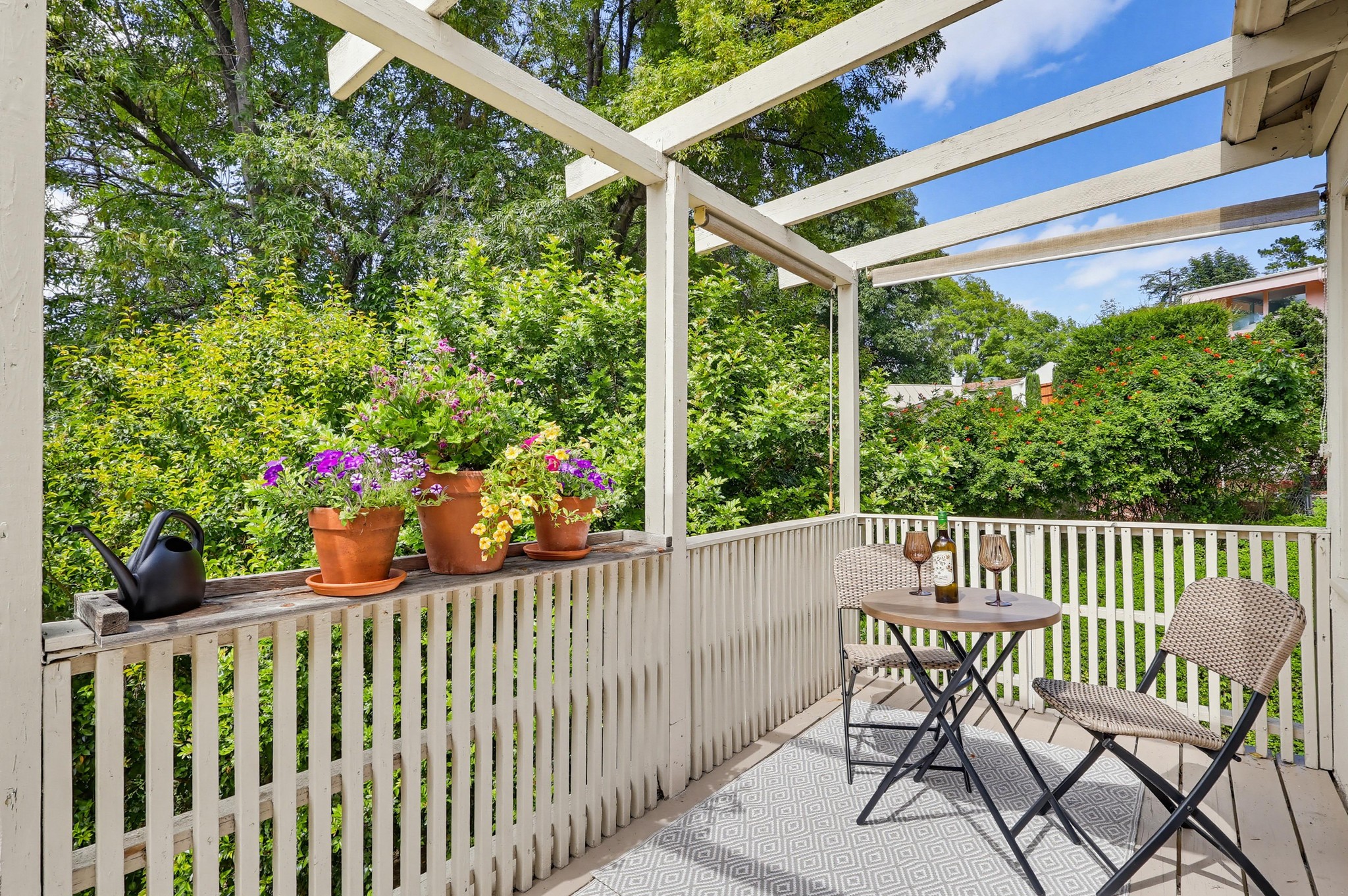 Virtual tour photo 41 of 93 for 15151 Encanto Dr, "Enchantment"