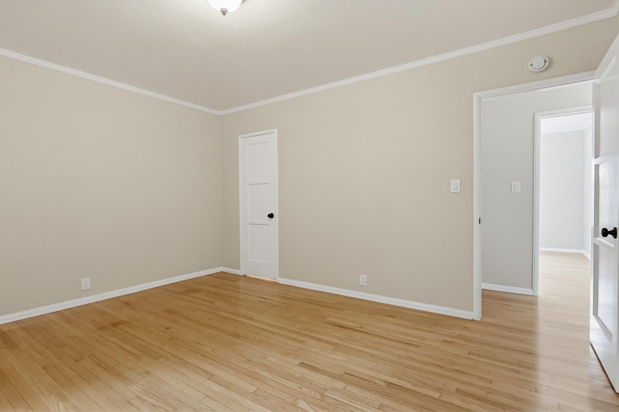 Virtual tour photo 51 of 93 for 15151 Encanto Dr, "Enchantment"