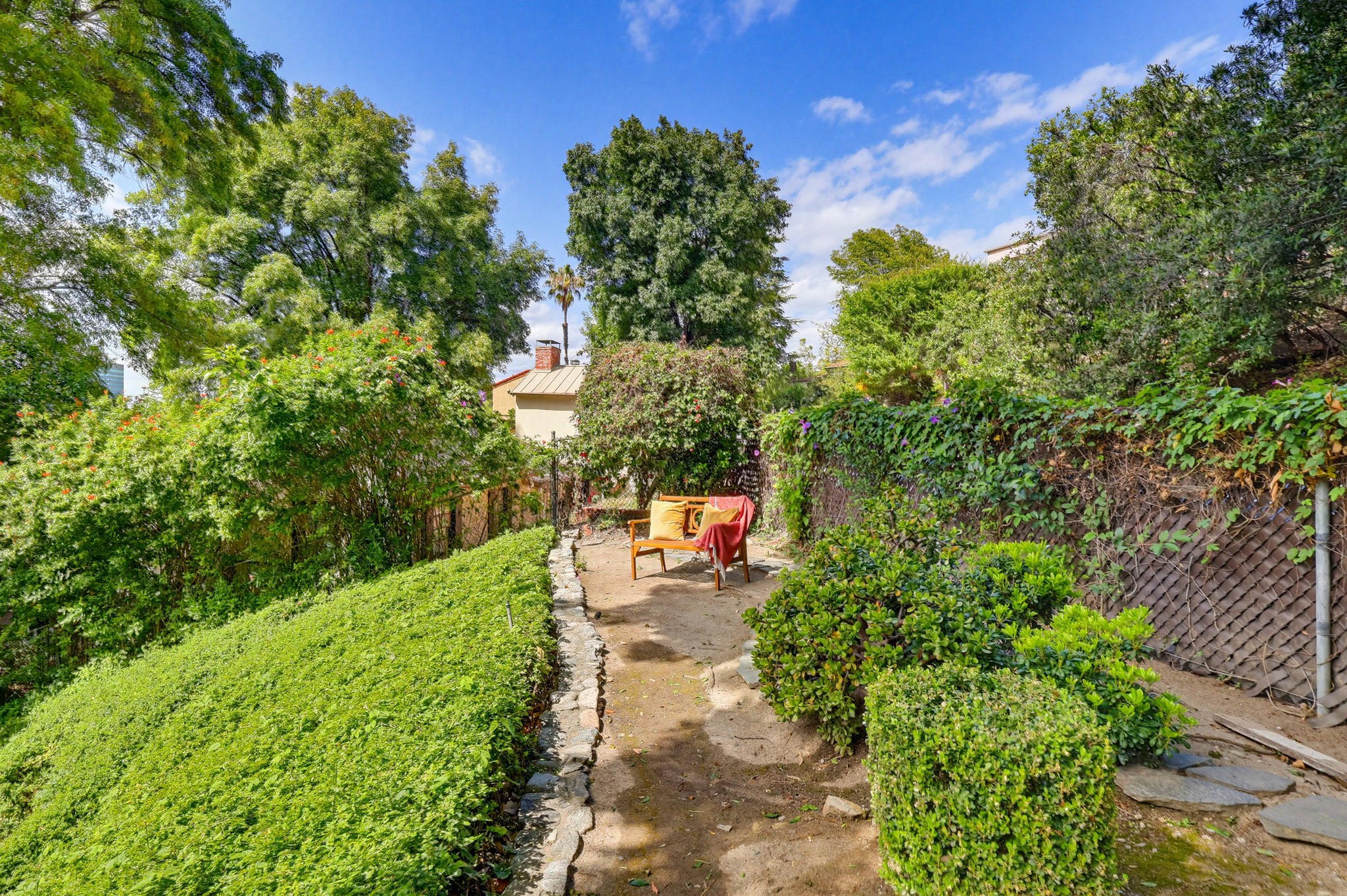 Virtual tour photo 83 of 93 for 15151 Encanto Dr, "Enchantment"