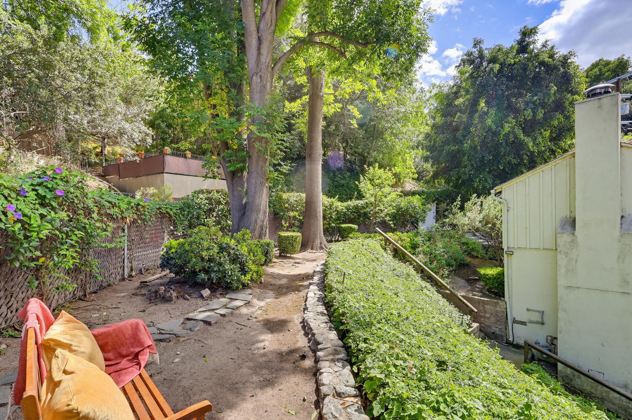 Virtual tour photo 86 of 93 for 15151 Encanto Dr, "Enchantment"