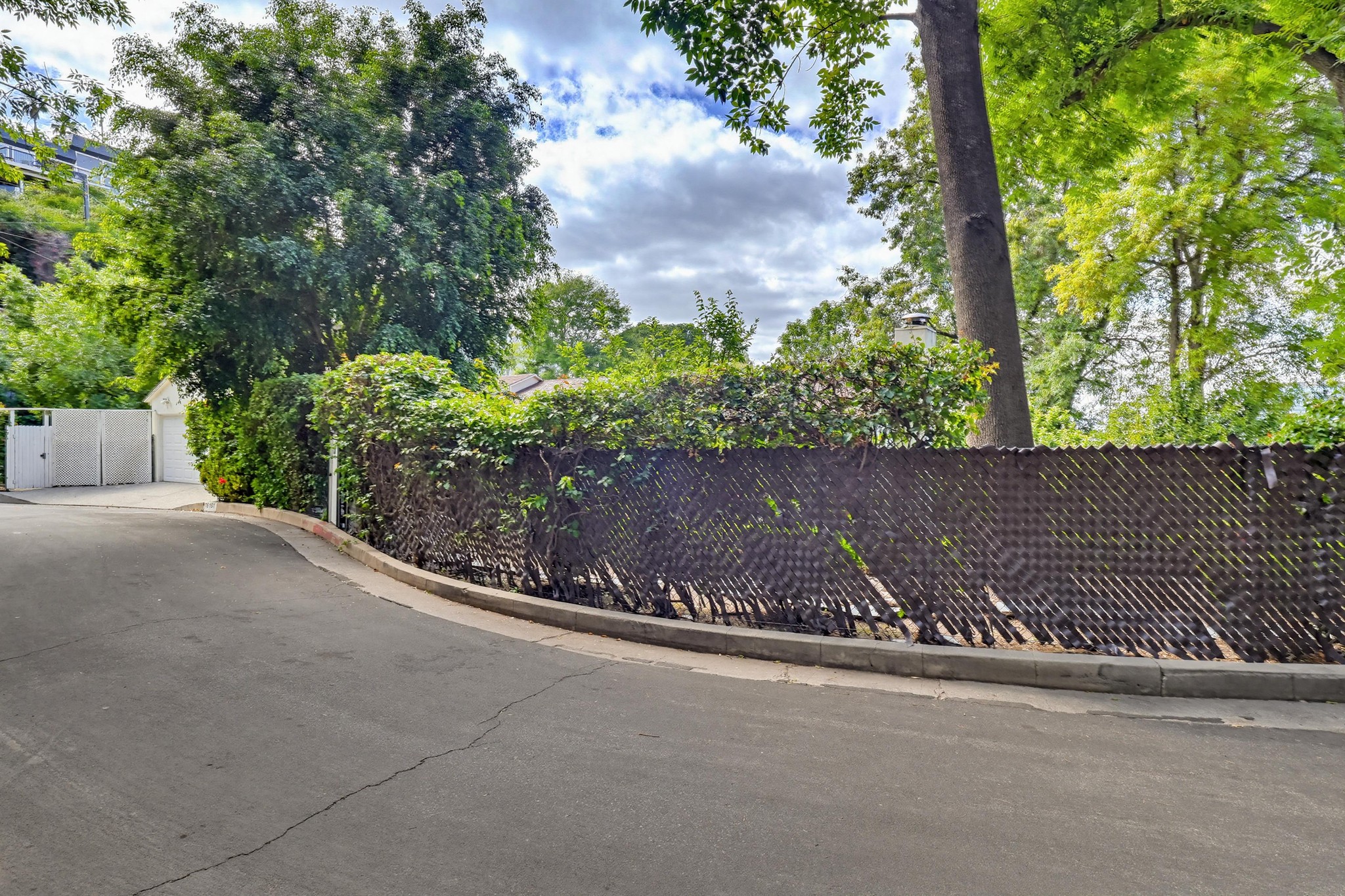 Virtual tour photo 92 of 93 for 15151 Encanto Dr, "Enchantment"