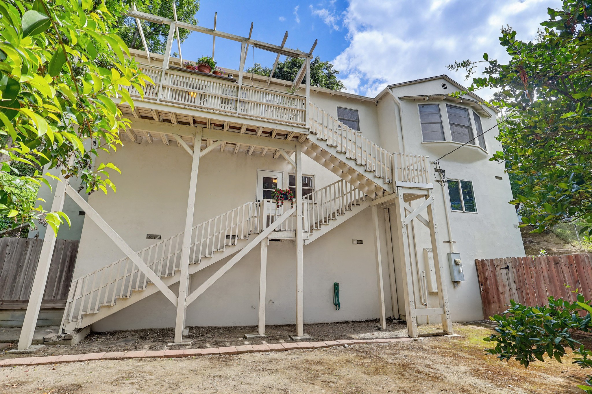 Virtual tour photo 72 of 93 for 15151 Encanto Dr, "Enchantment"