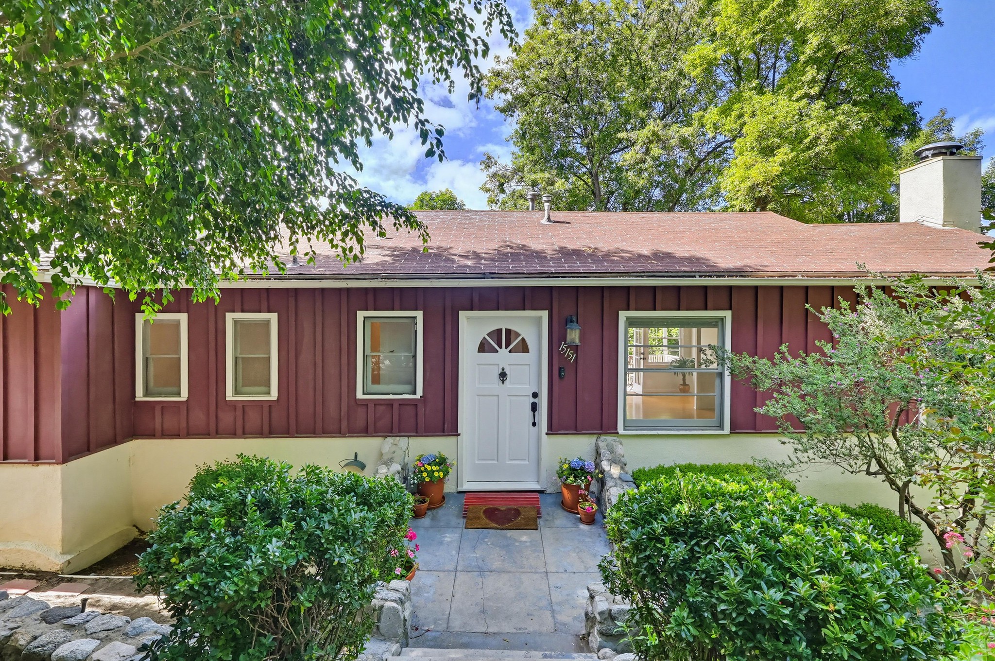 Virtual tour photo 17 of 93 for 15151 Encanto Dr, "Enchantment"