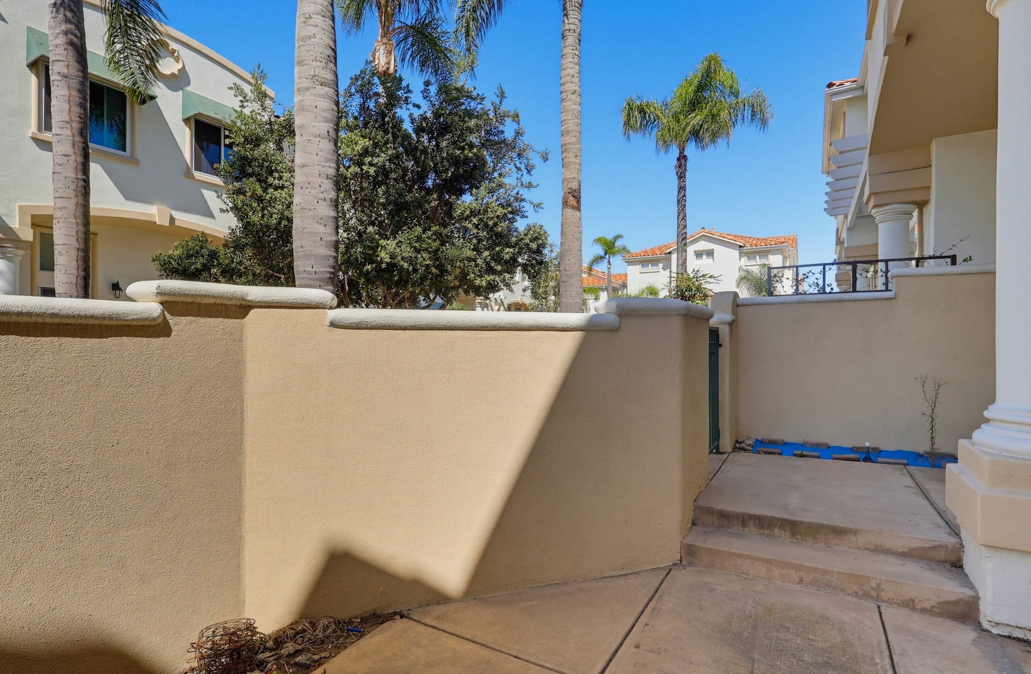 Virtual tour photo 12 of 88 for 1516 Cravens Ave Unit 13