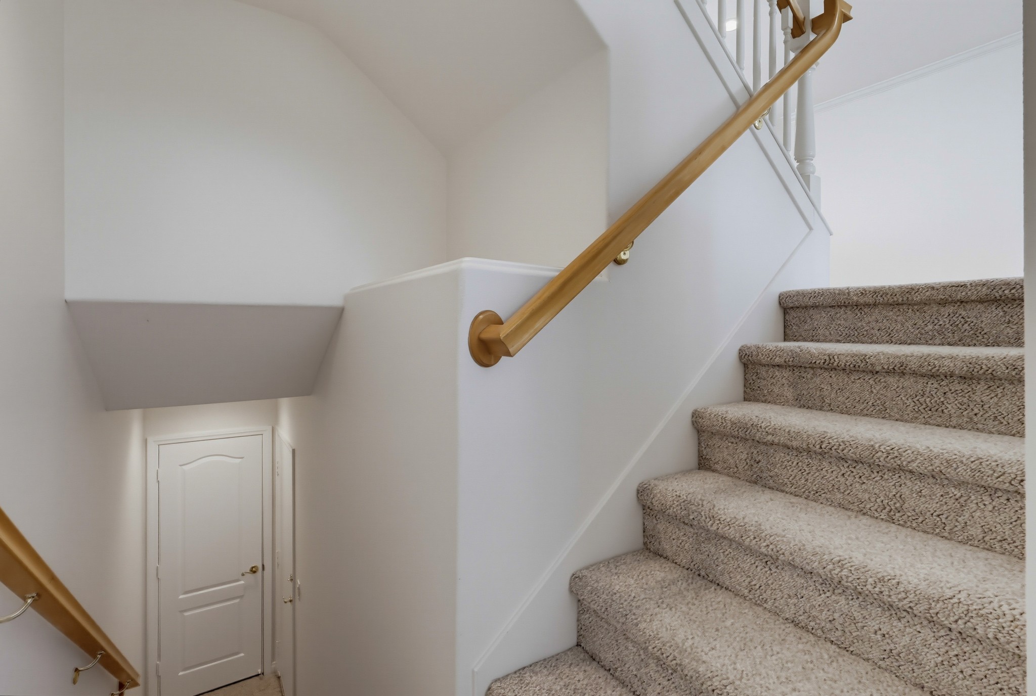 Virtual tour photo 24 of 88 for 1516 Cravens Ave Unit 13