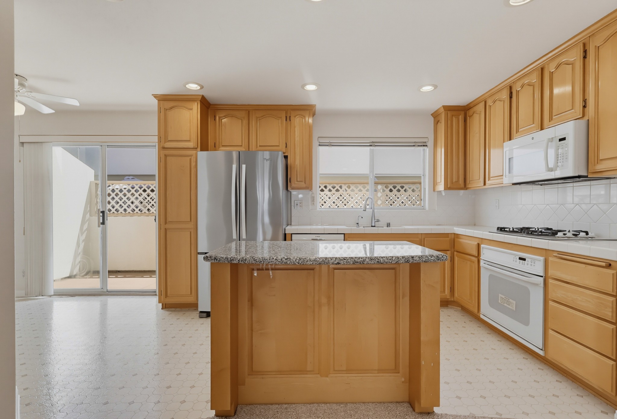 Virtual tour photo 43 of 88 for 1516 Cravens Ave Unit 13