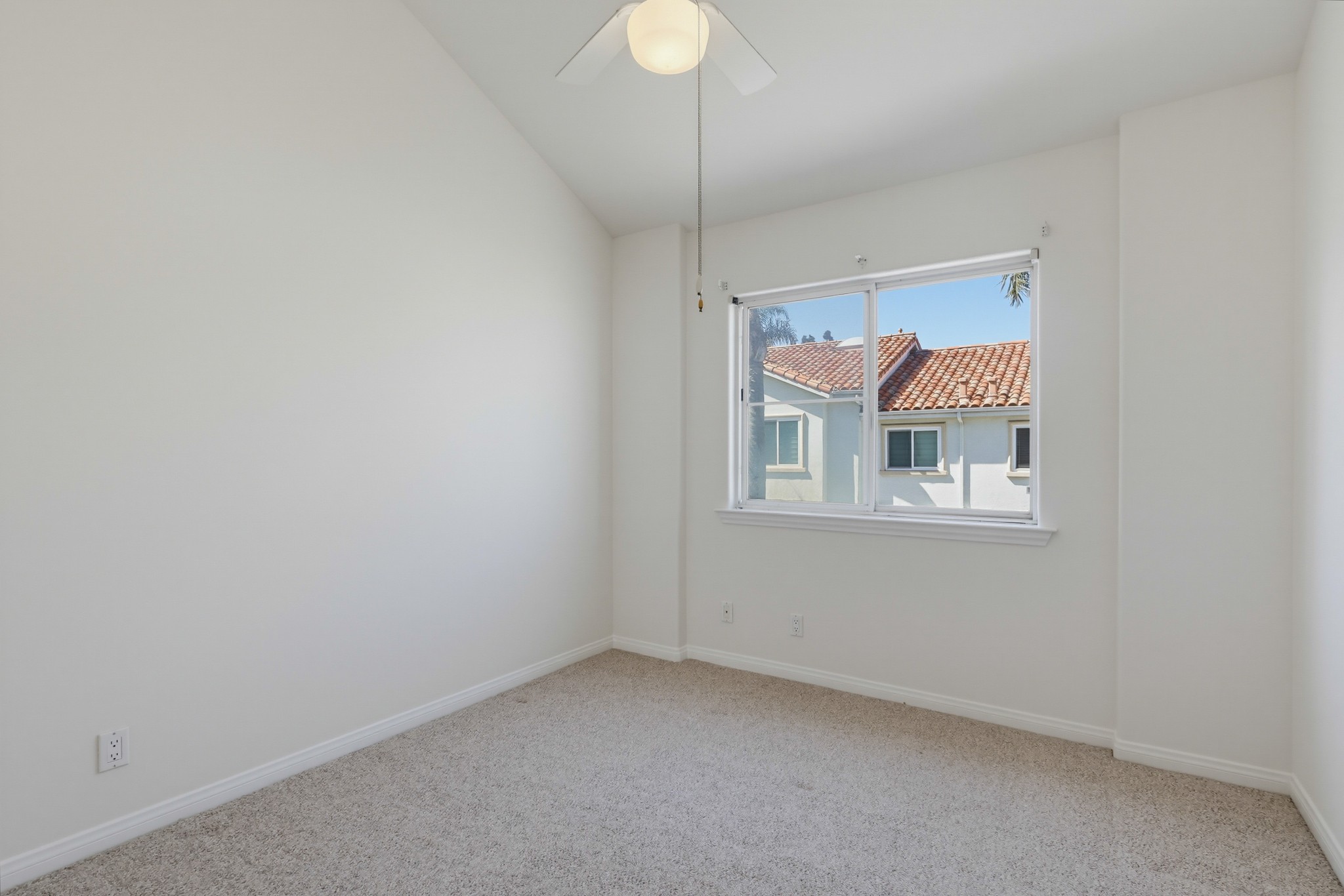 Virtual tour photo 65 of 88 for 1516 Cravens Ave Unit 13