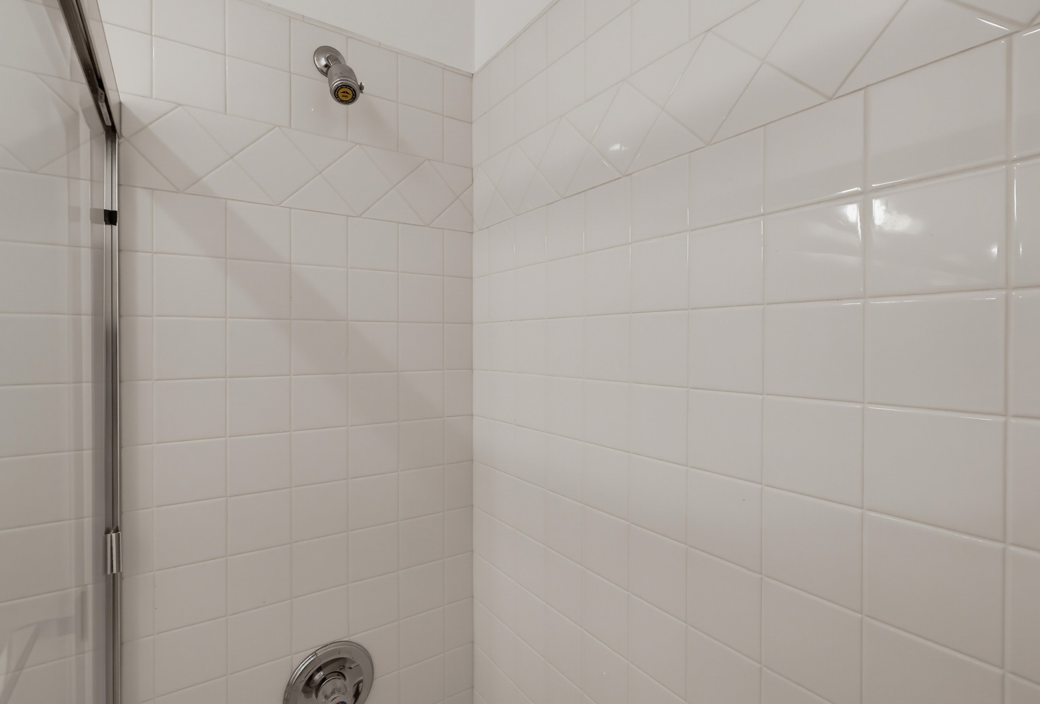 Virtual tour photo 74 of 88 for 1516 Cravens Ave Unit 13