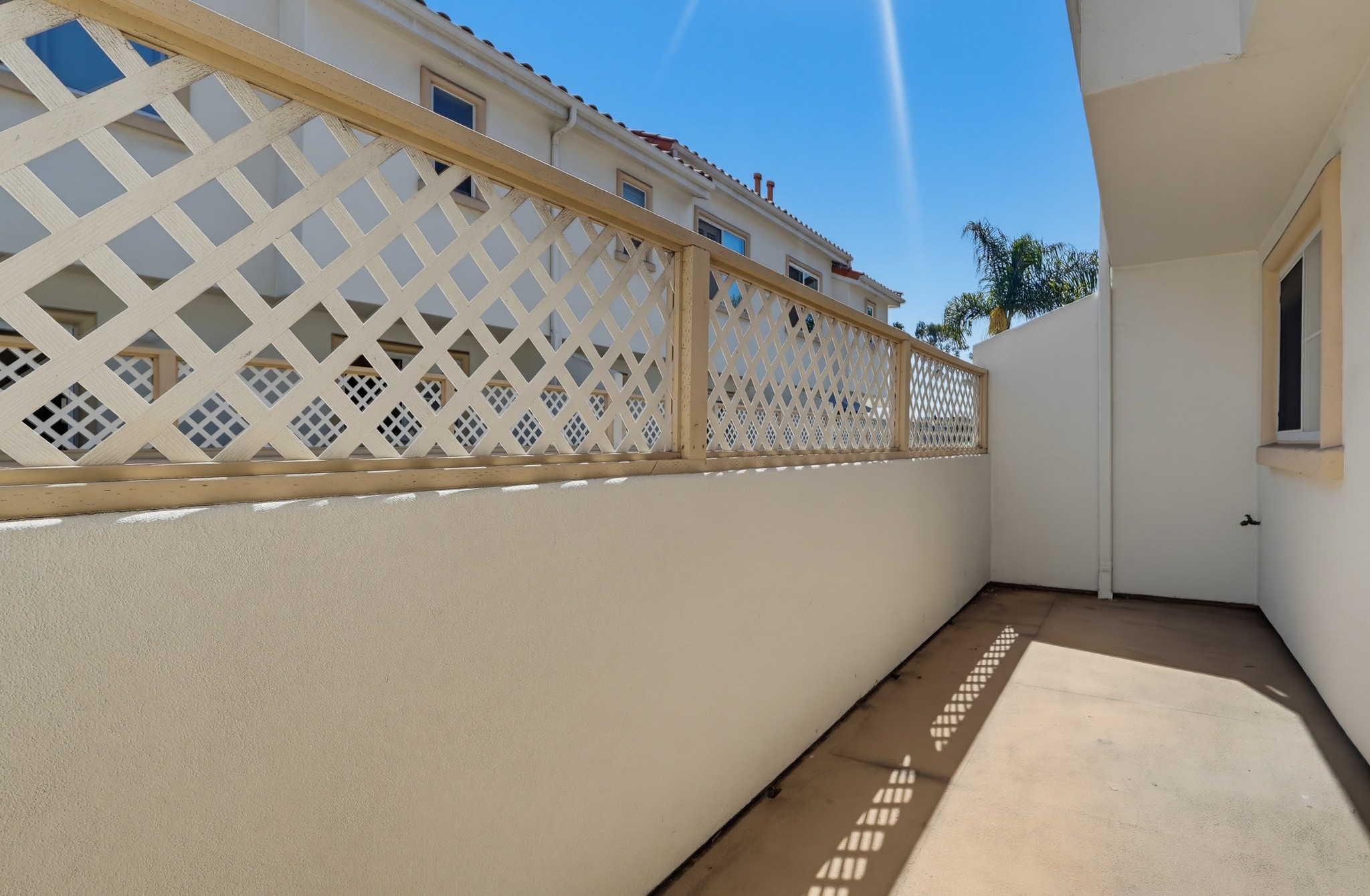 Virtual tour photo 76 of 88 for 1516 Cravens Ave Unit 13