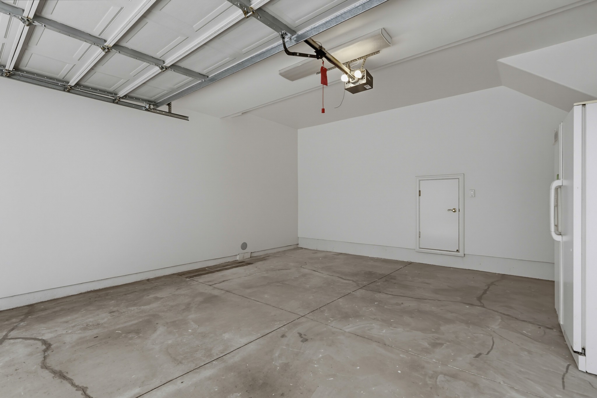 Virtual tour photo 80 of 88 for 1516 Cravens Ave Unit 13