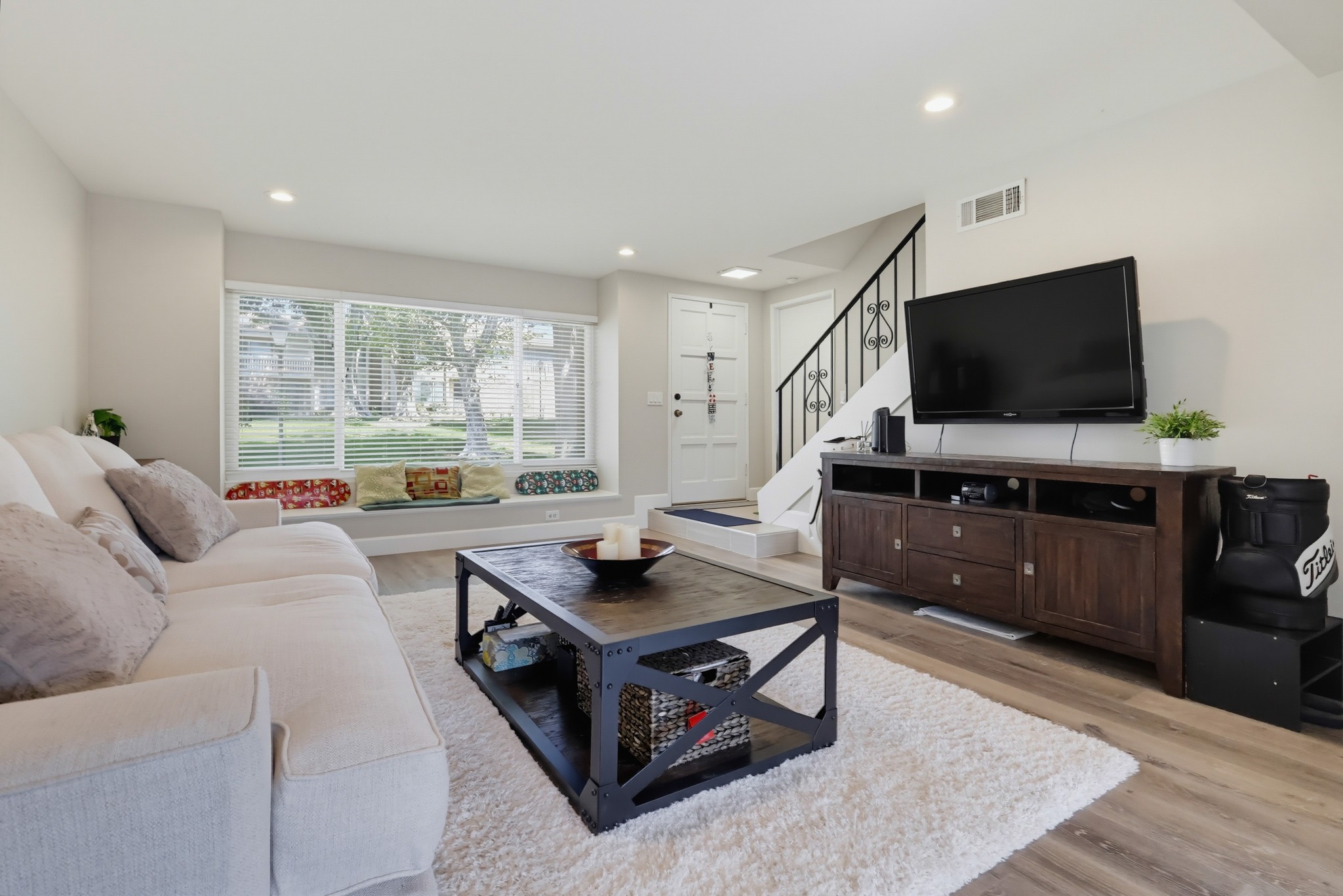 Virtual tour photo 14 of 81 for 15160 Varsity St