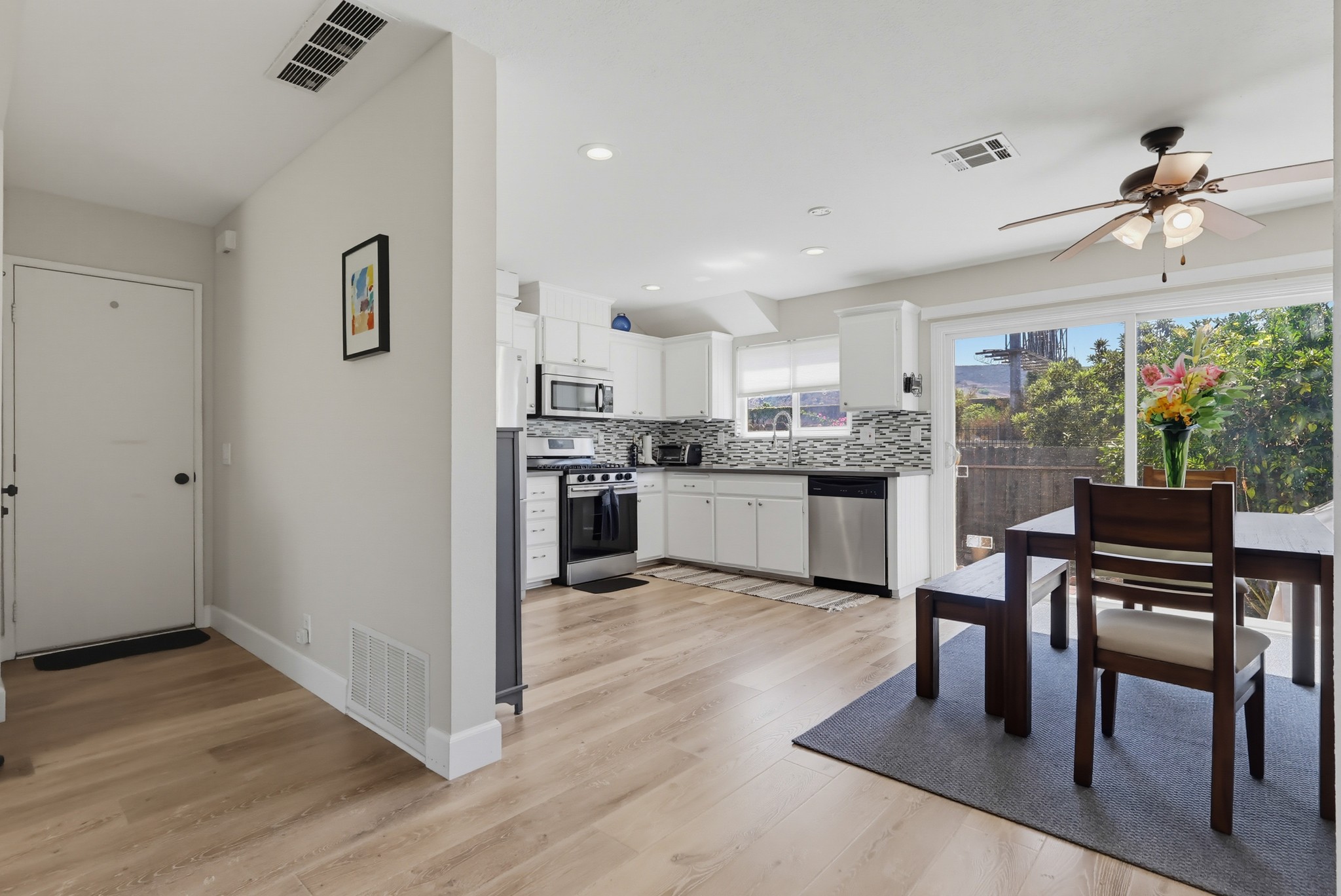 Virtual tour photo 15 of 81 for 15160 Varsity St
