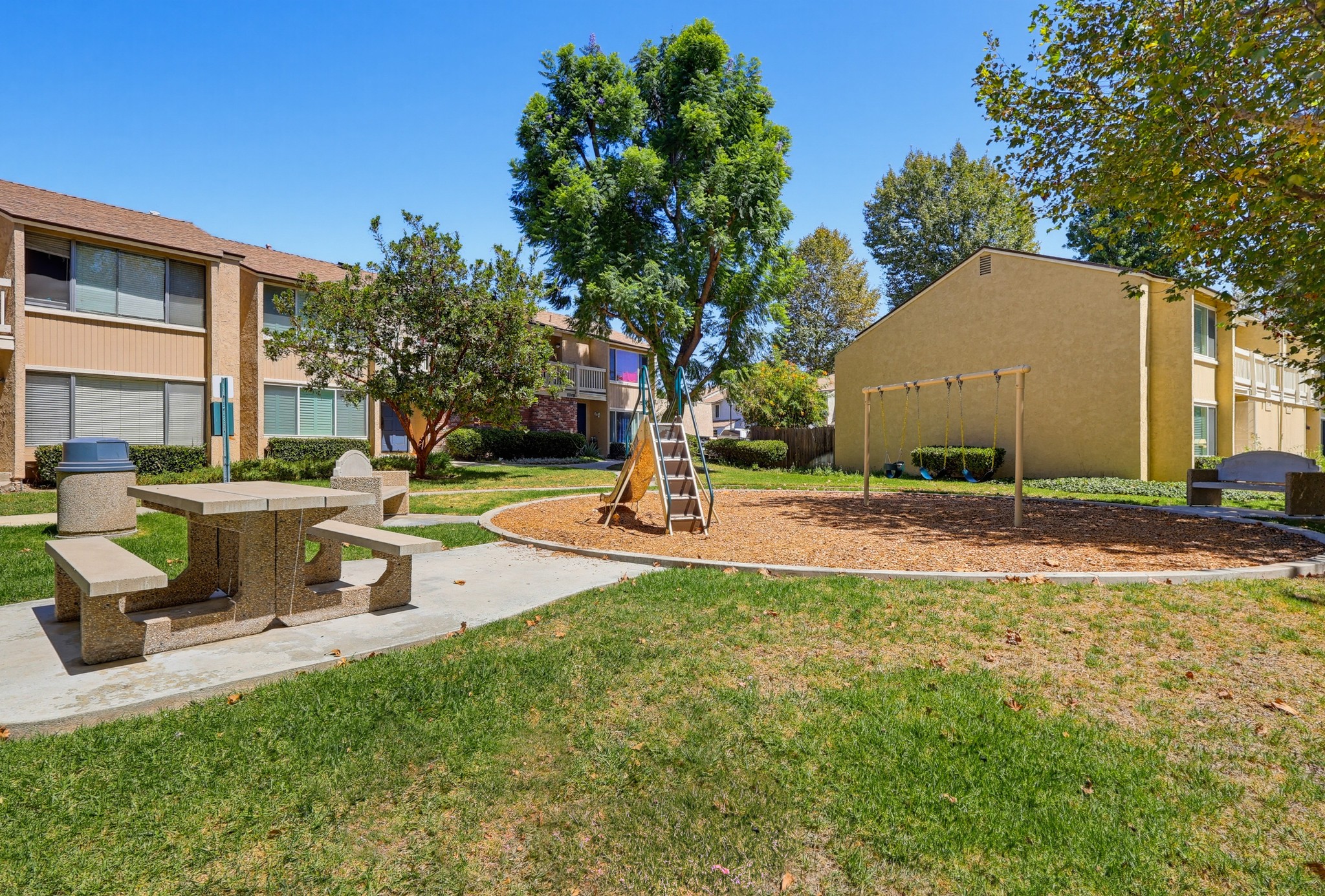Virtual tour photo 76 of 81 for 15160 Varsity St