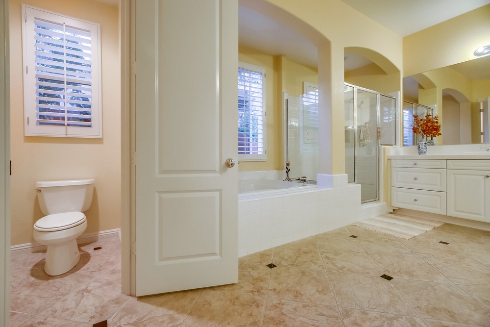 Virtual tour photo 47 of 114 for 15168 Palomino Valley Pl