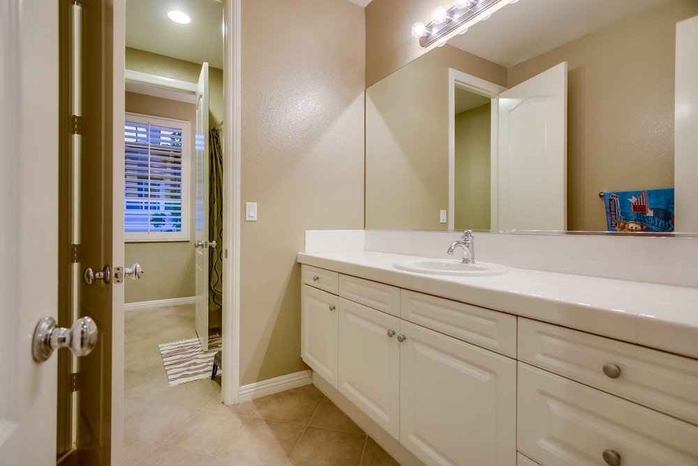 Virtual tour photo 84 of 114 for 15168 Palomino Valley Pl