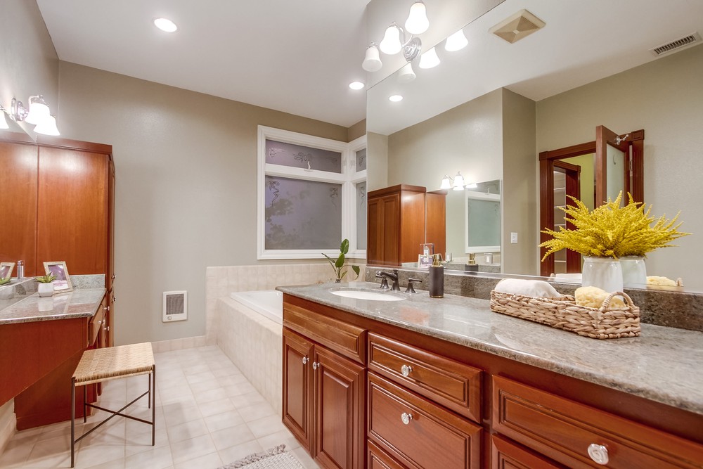 Virtual tour photo 63 of 114 for 1518 Dorcas St
