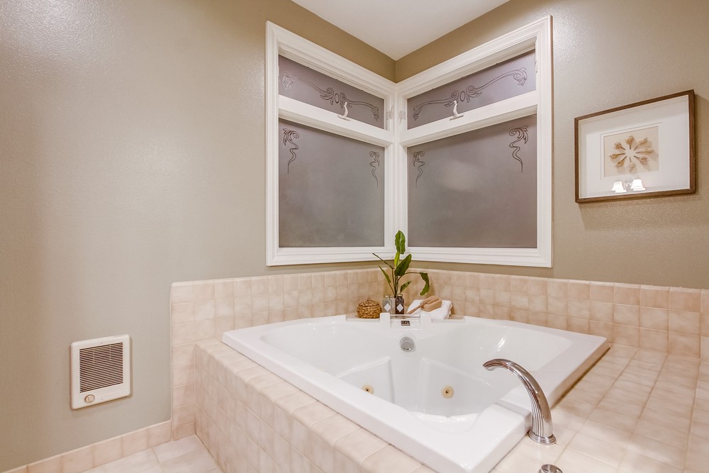 Virtual tour photo 64 of 114 for 1518 Dorcas St
