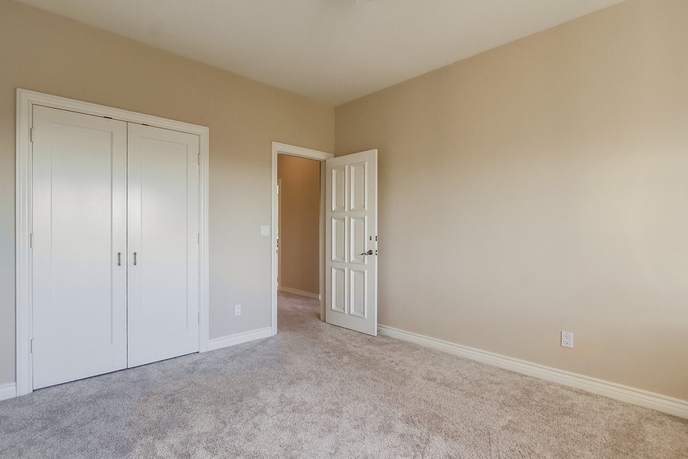 Virtual tour photo 85 of 114 for 1518 Dorcas St
