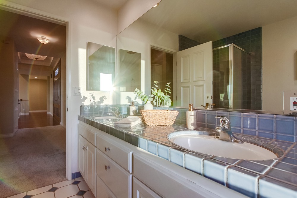 Virtual tour photo 88 of 114 for 1518 Dorcas St