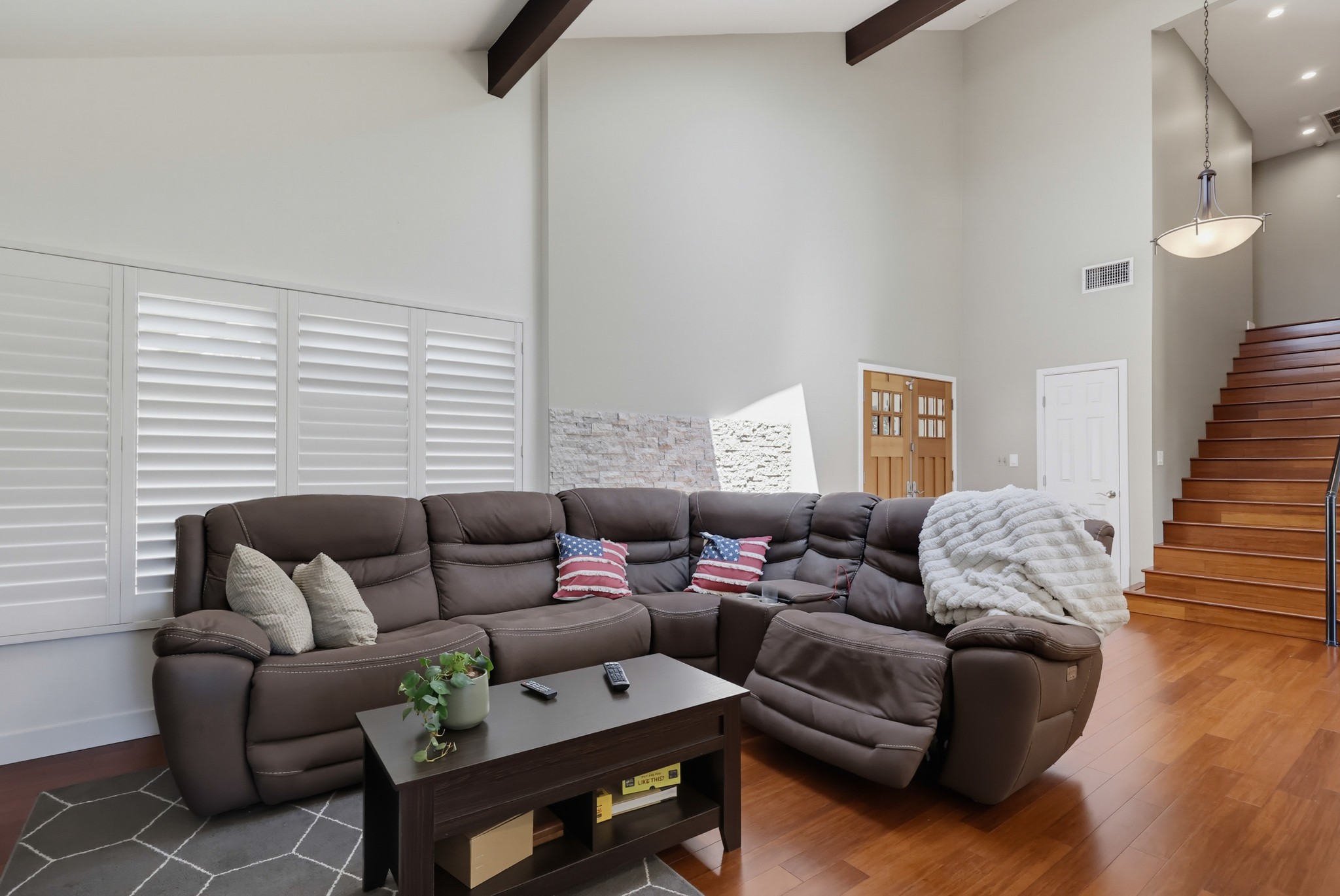 Virtual tour photo 10 of 45 for 15185 Andorra Way