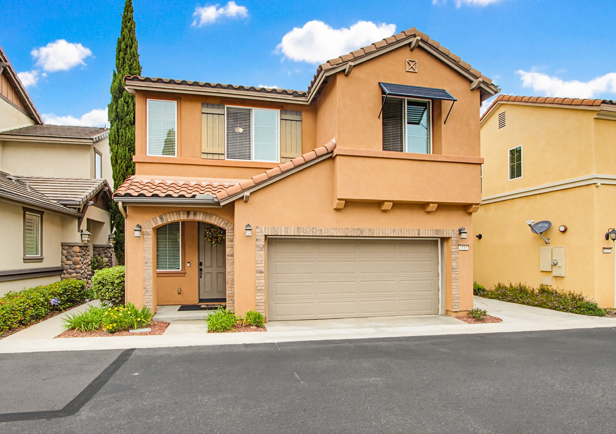 Virtual tour photo 1 of 49 for 1519 Chert Dr