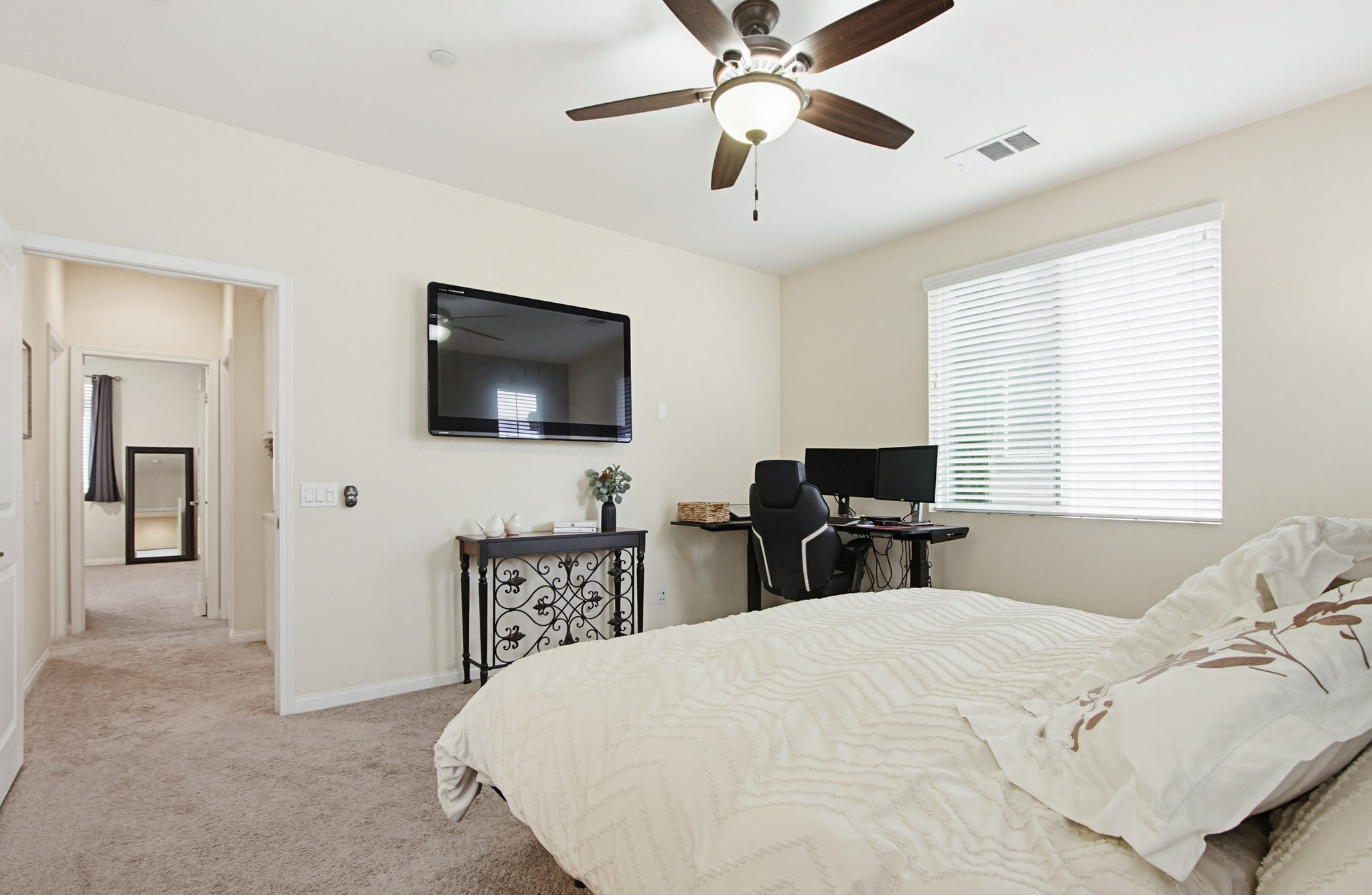 Virtual tour photo 23 of 49 for 1519 Chert Dr