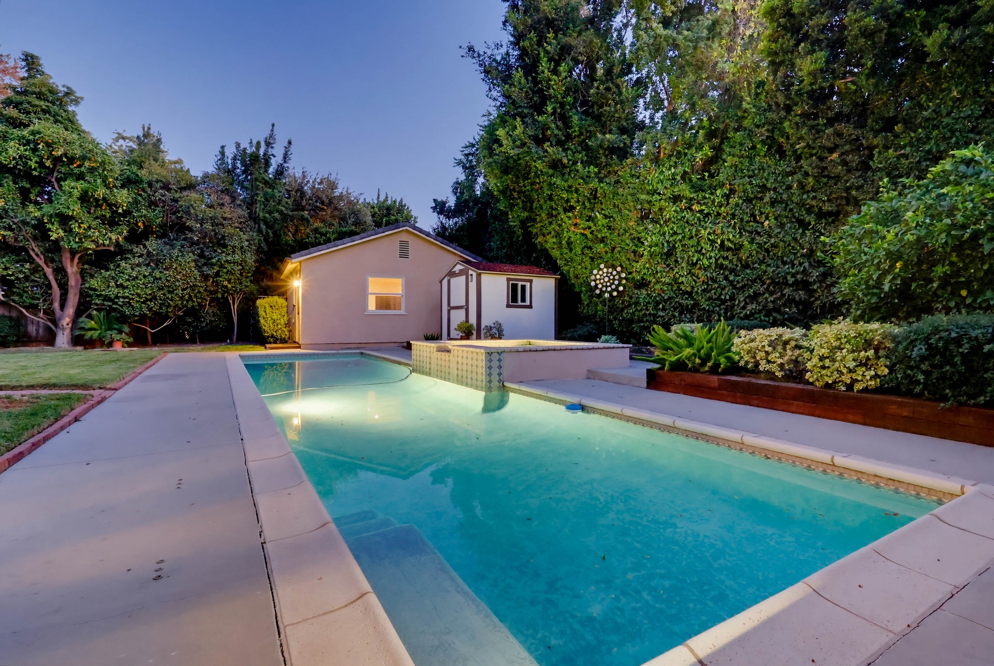 Virtual tour photo 15 of 126 for 1519 Wilson Ave