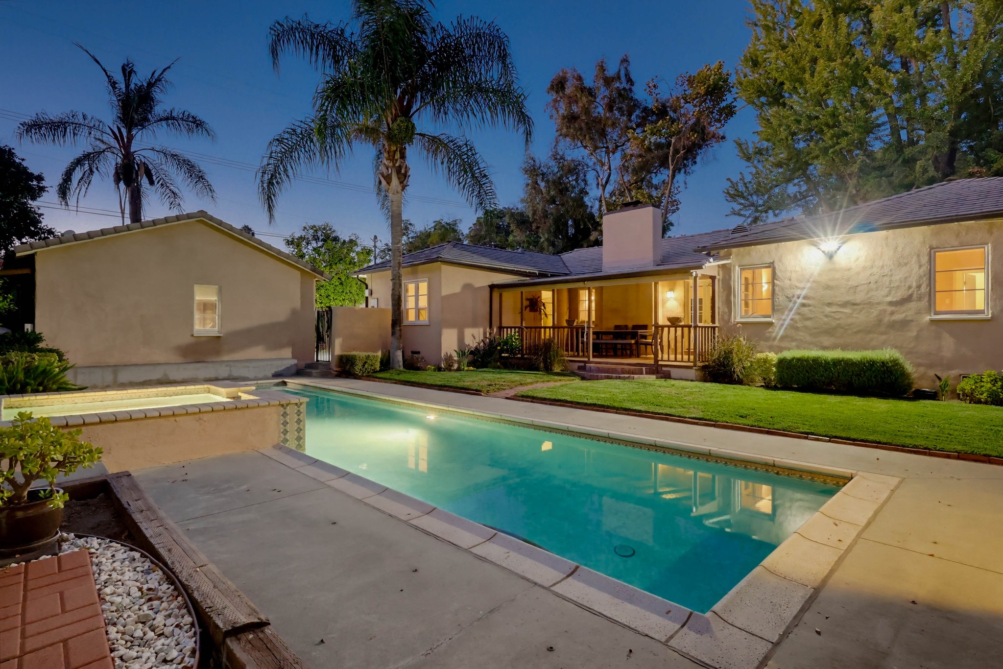 Virtual tour photo 21 of 126 for 1519 Wilson Ave