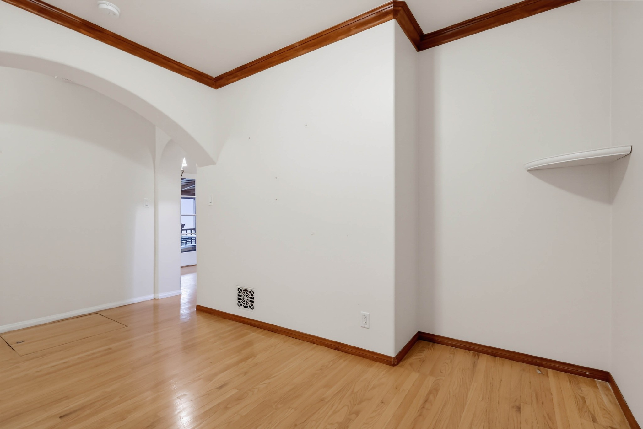 Virtual tour photo 44 of 126 for 1519 Wilson Ave