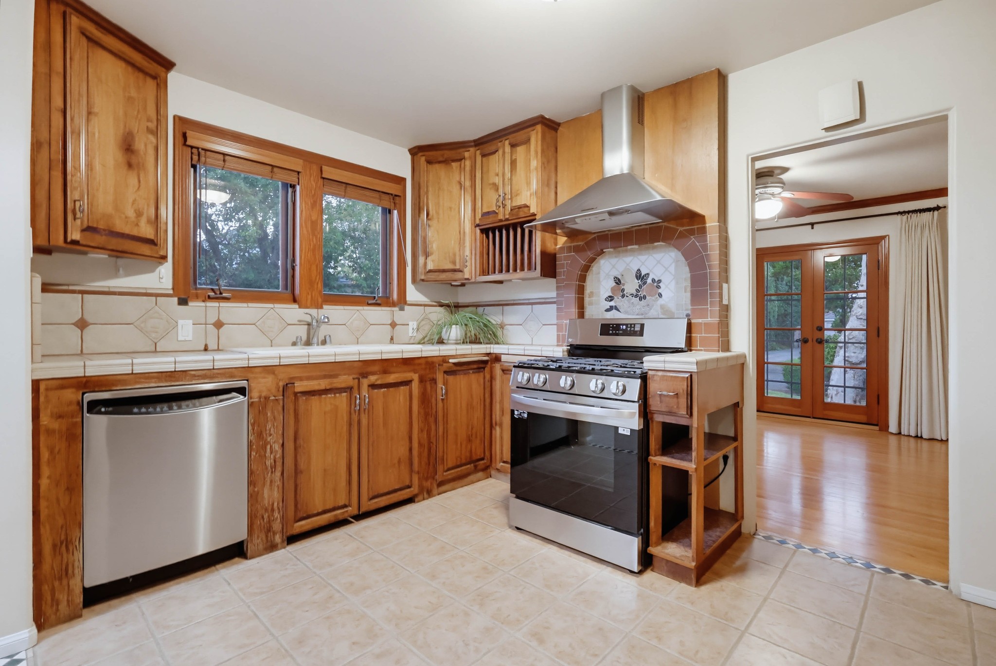Virtual tour photo 68 of 126 for 1519 Wilson Ave