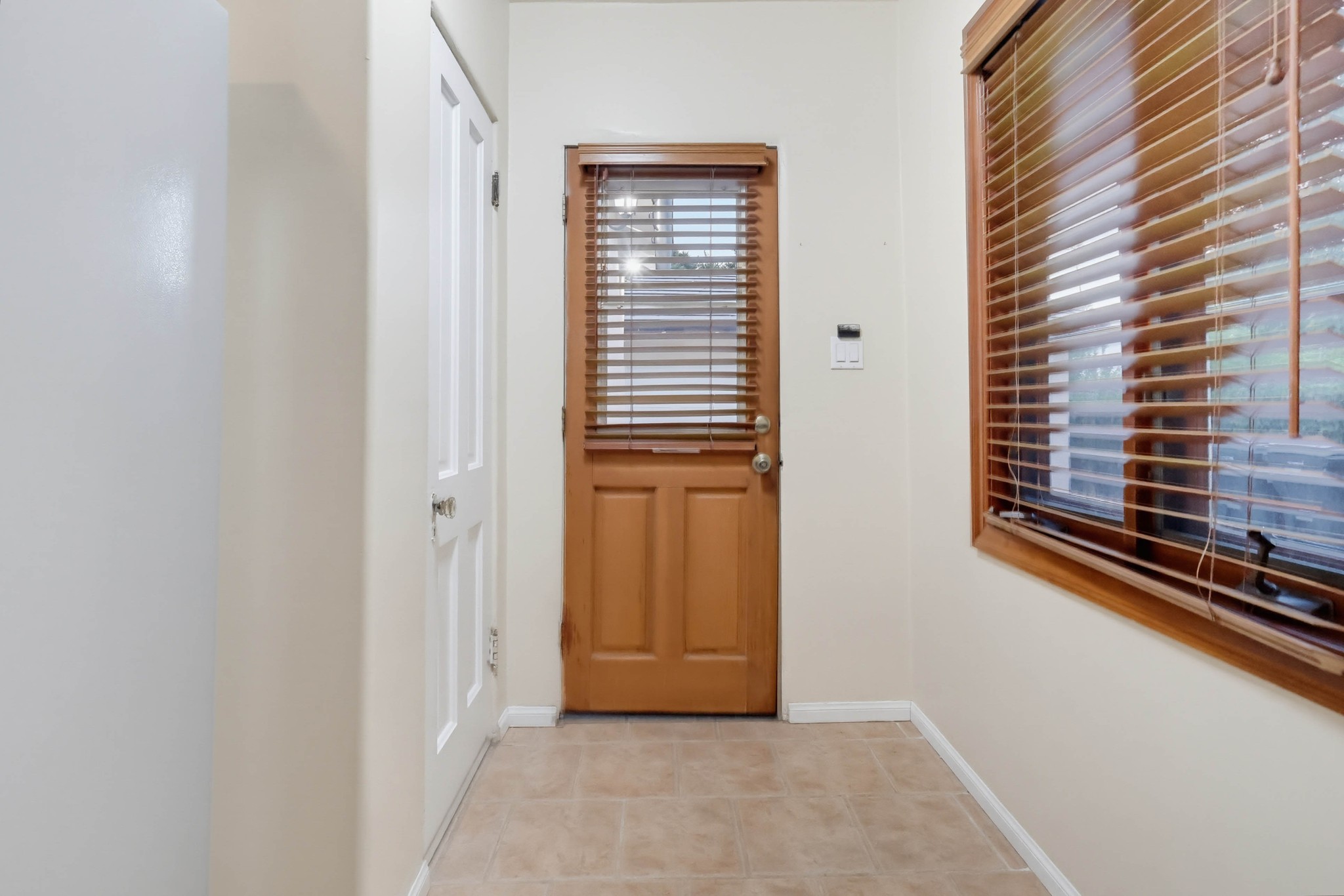 Virtual tour photo 71 of 126 for 1519 Wilson Ave