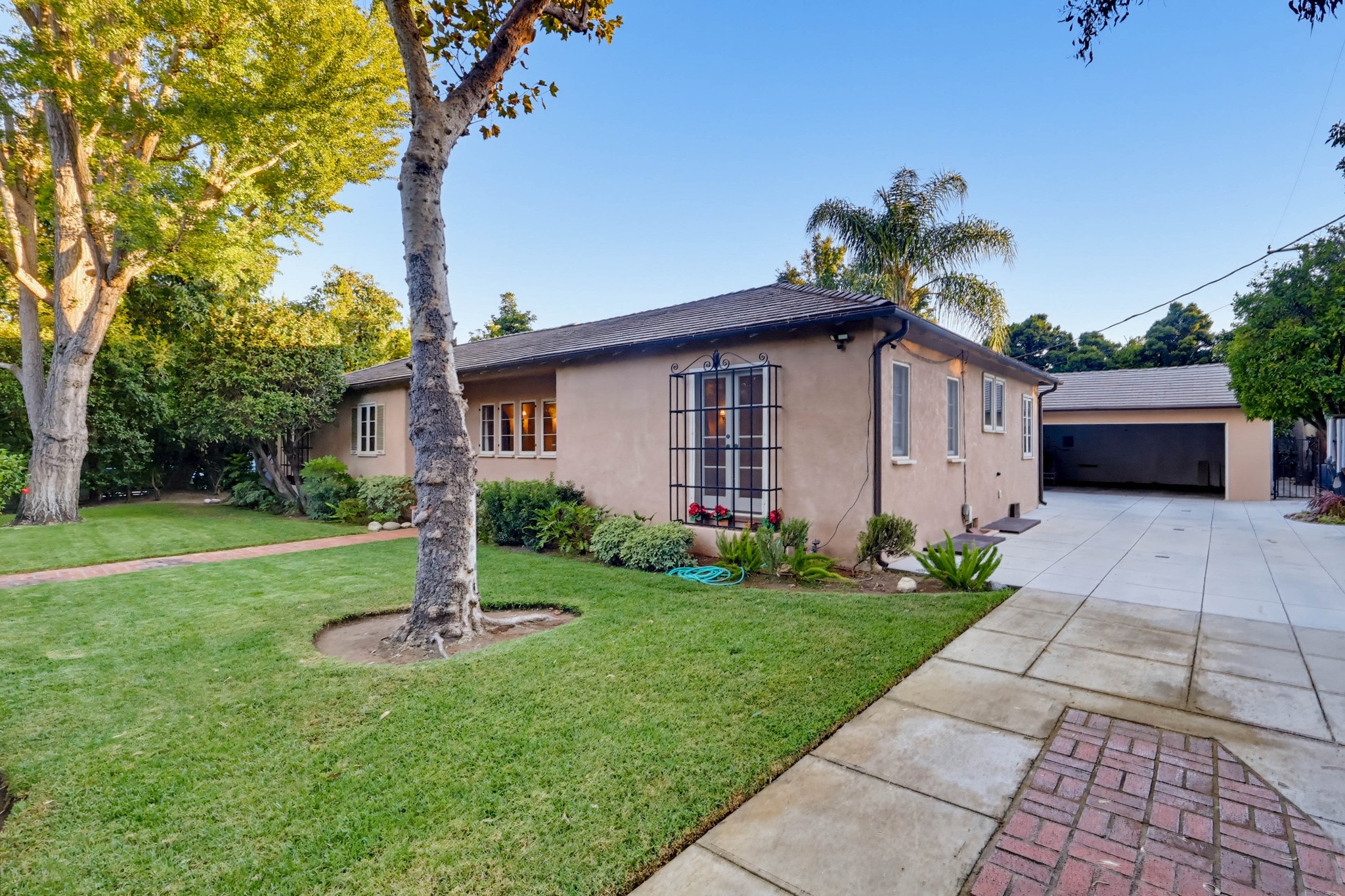 Virtual tour photo 82 of 126 for 1519 Wilson Ave