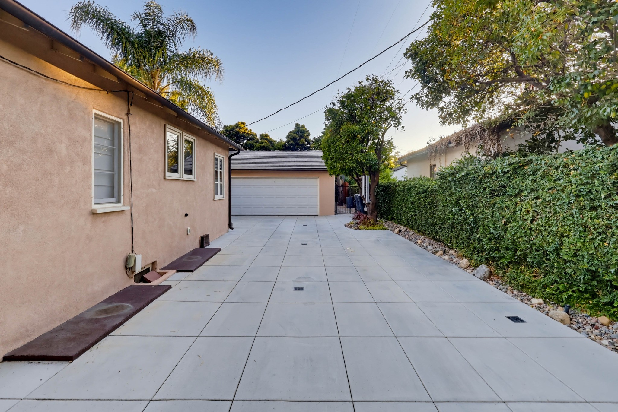 Virtual tour photo 90 of 126 for 1519 Wilson Ave