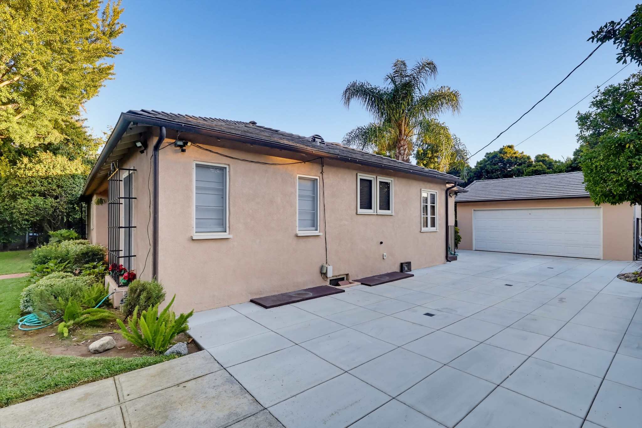 Virtual tour photo 91 of 126 for 1519 Wilson Ave