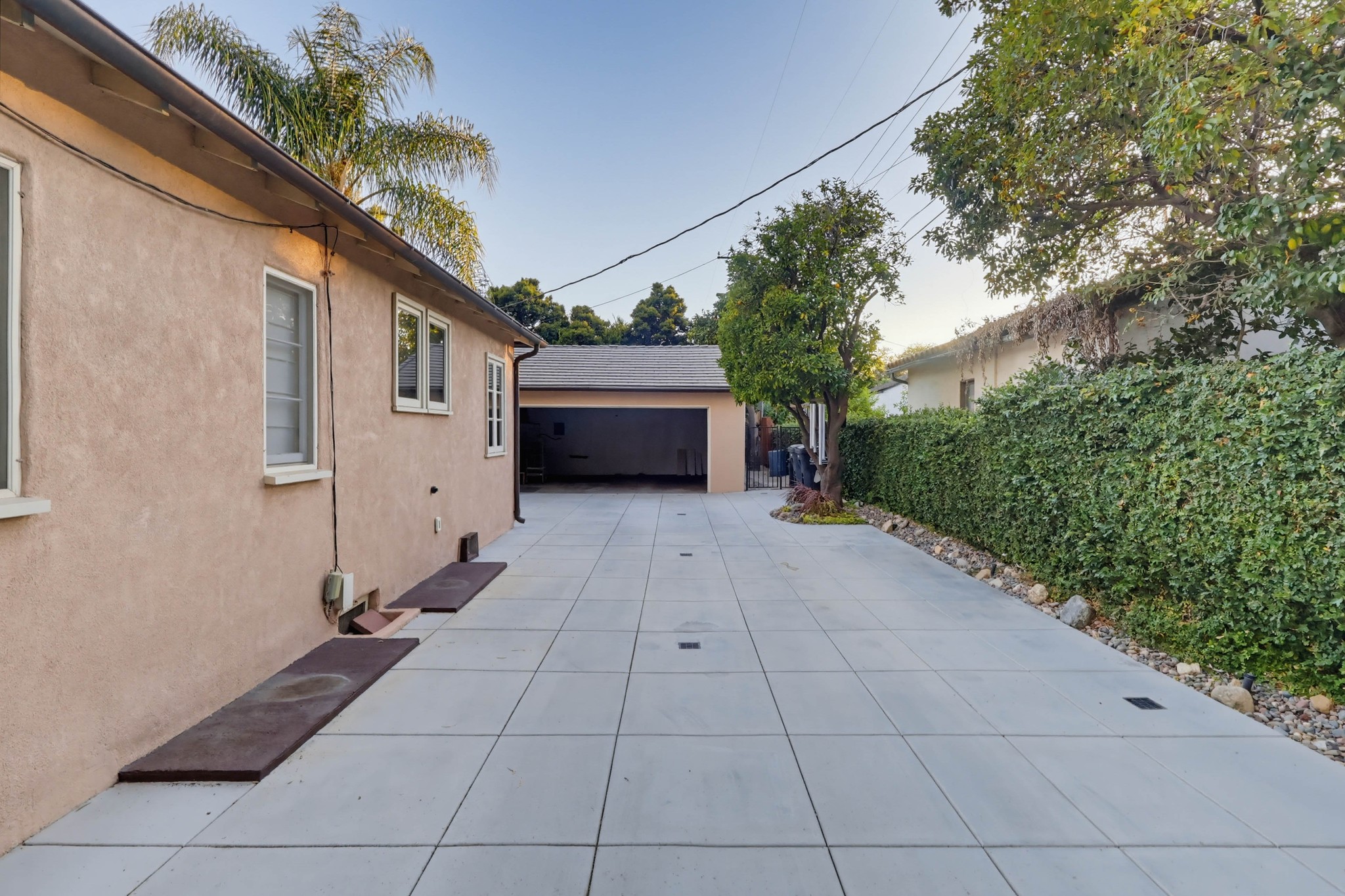 Virtual tour photo 98 of 126 for 1519 Wilson Ave