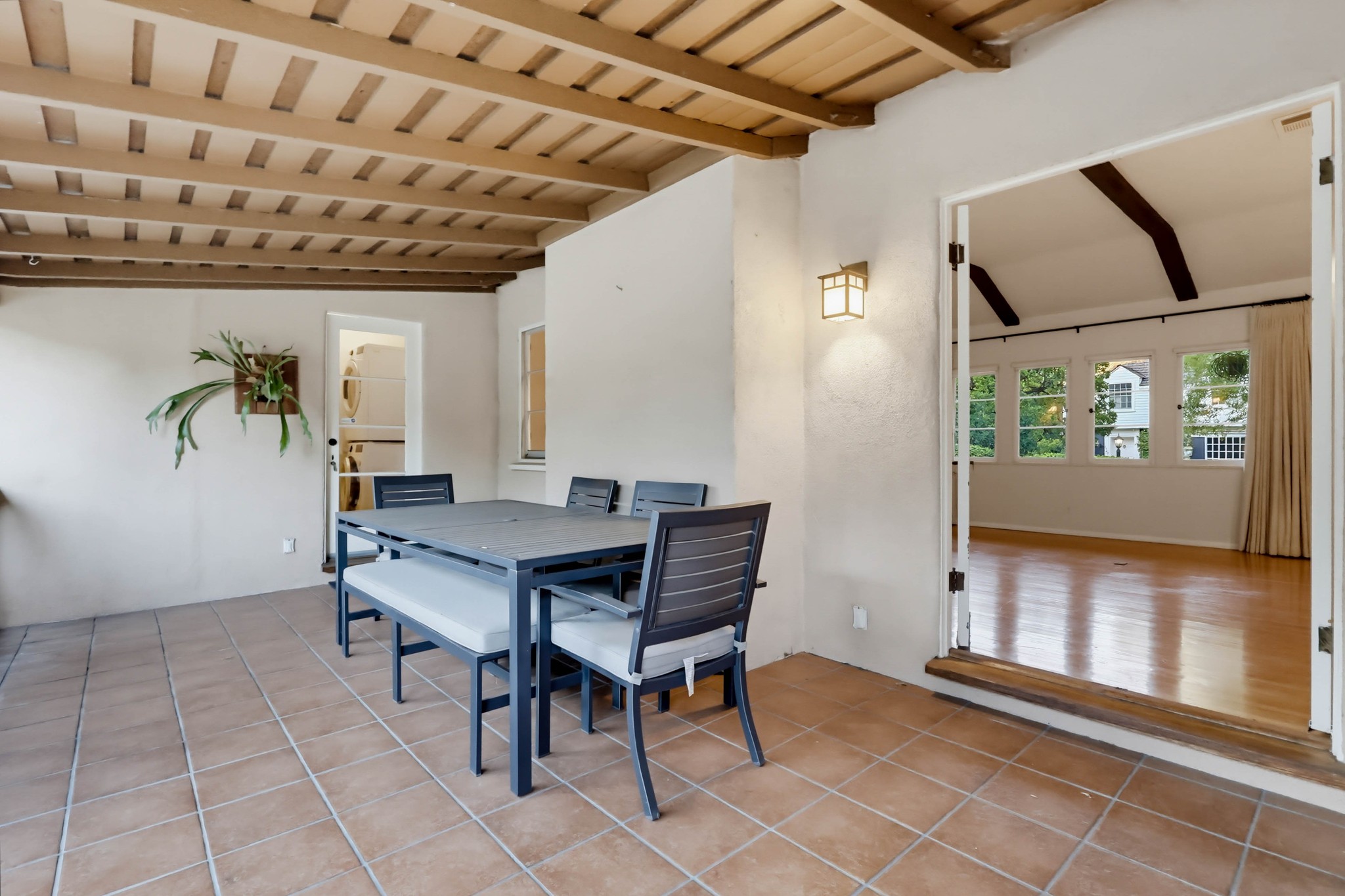 Virtual tour photo 100 of 126 for 1519 Wilson Ave