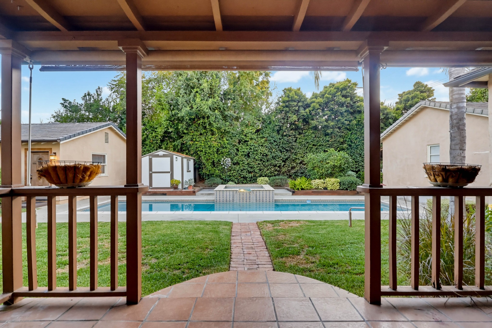 Virtual tour photo 103 of 126 for 1519 Wilson Ave