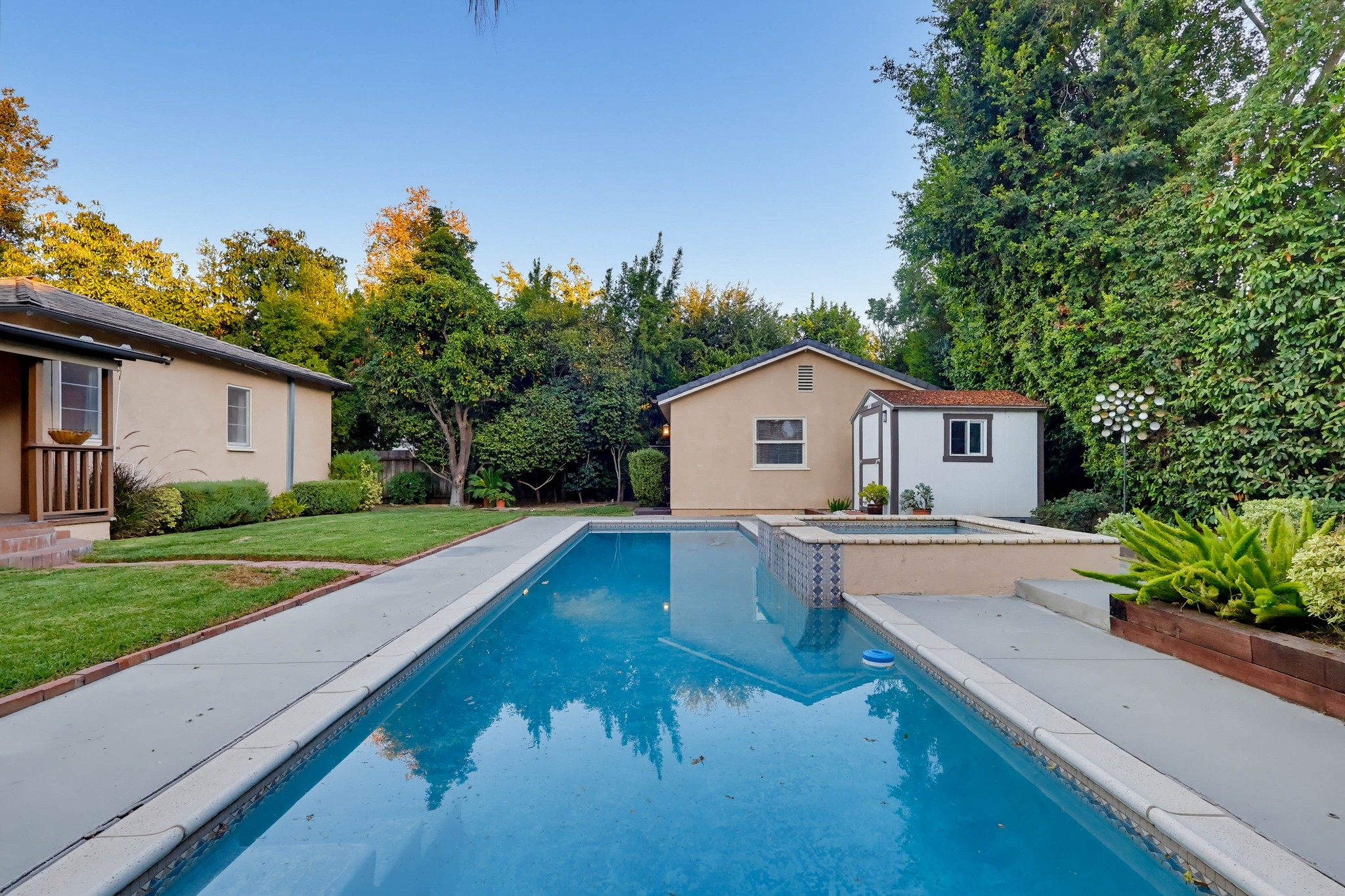 Virtual tour photo 107 of 126 for 1519 Wilson Ave