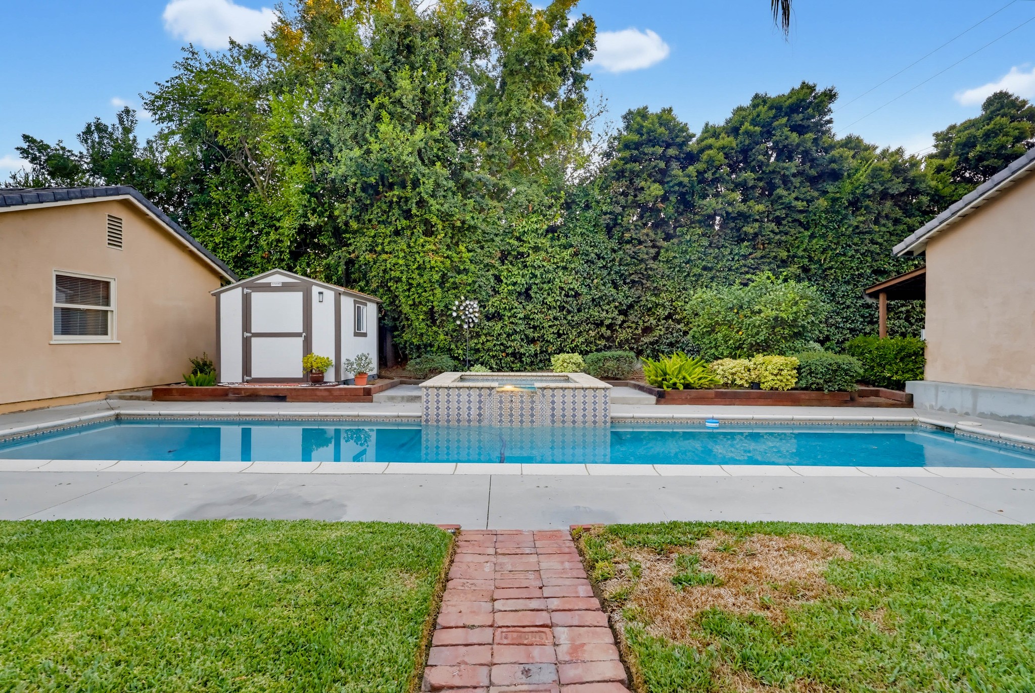 Virtual tour photo 117 of 126 for 1519 Wilson Ave