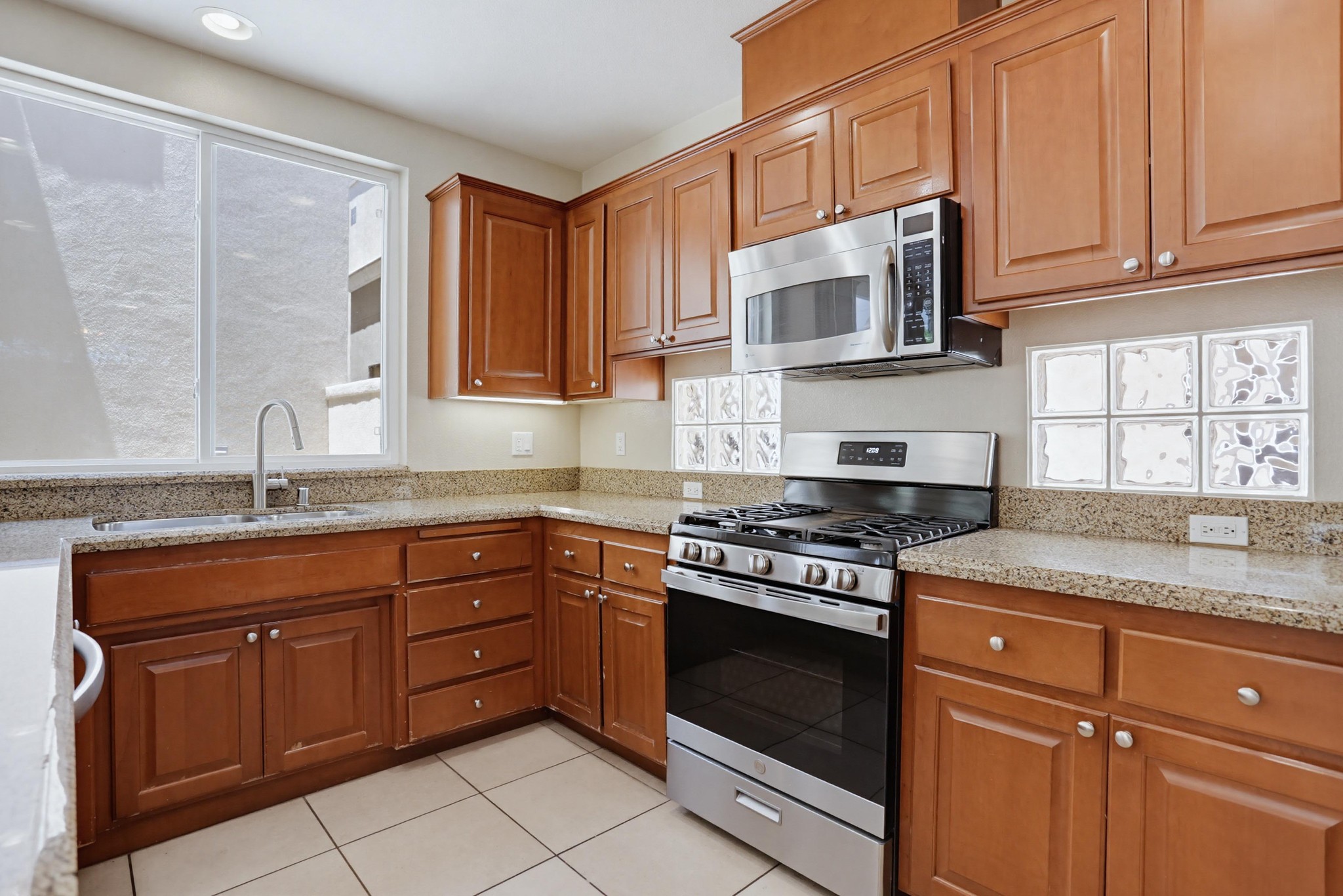 Virtual tour photo 14 of 44 for 152 Cityscape Gln