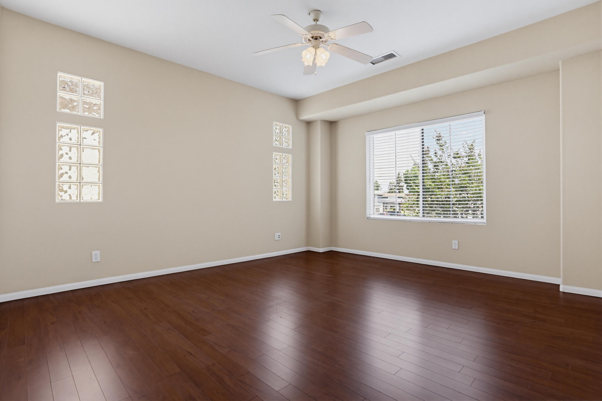 Virtual tour photo 26 of 44 for 152 Cityscape Gln