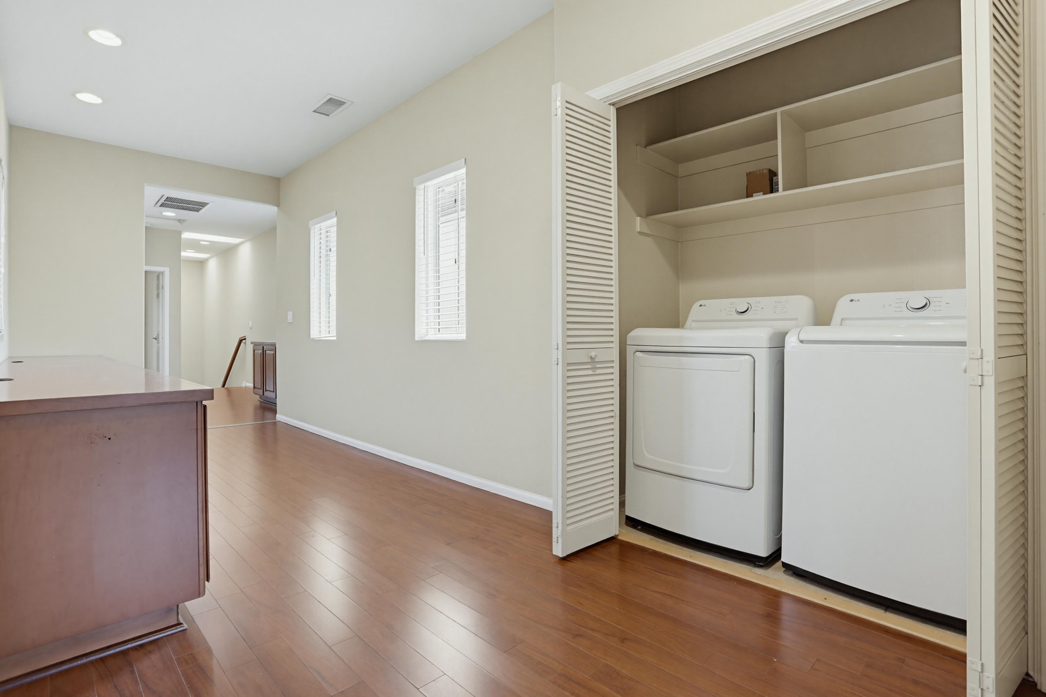 Virtual tour photo 33 of 44 for 152 Cityscape Gln