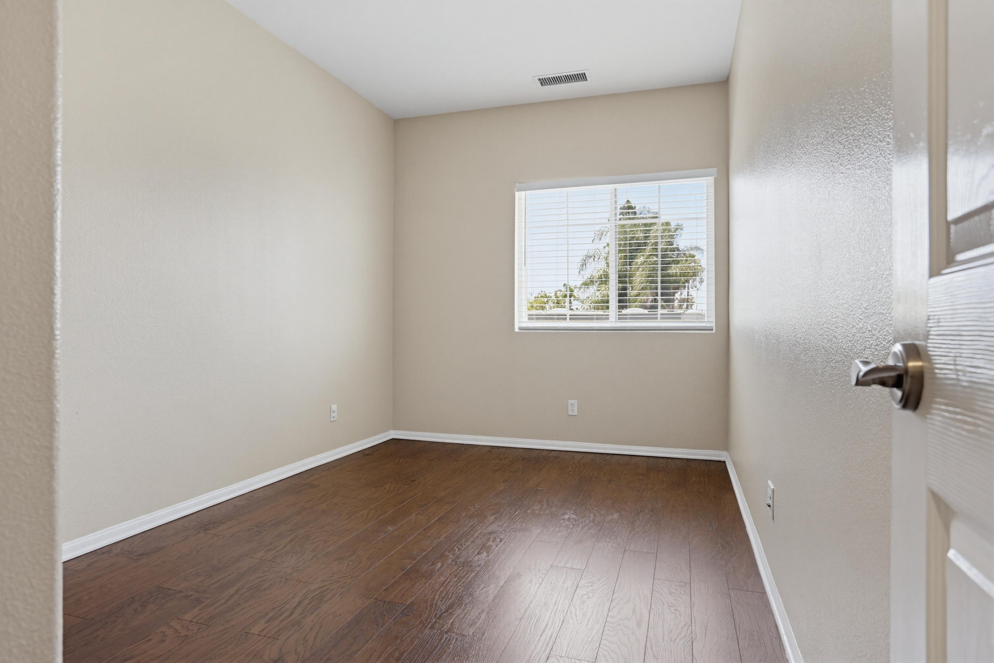 Virtual tour photo 34 of 44 for 152 Cityscape Gln