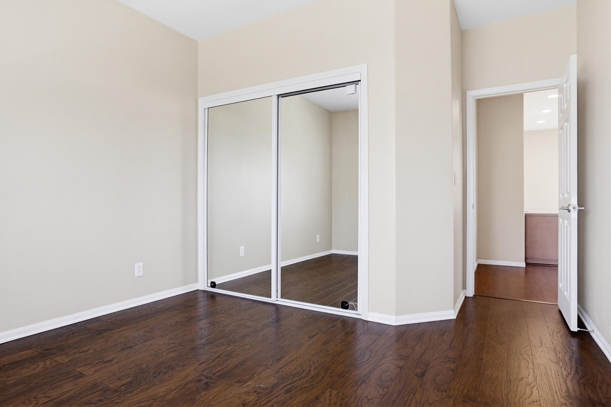 Virtual tour photo 37 of 44 for 152 Cityscape Gln