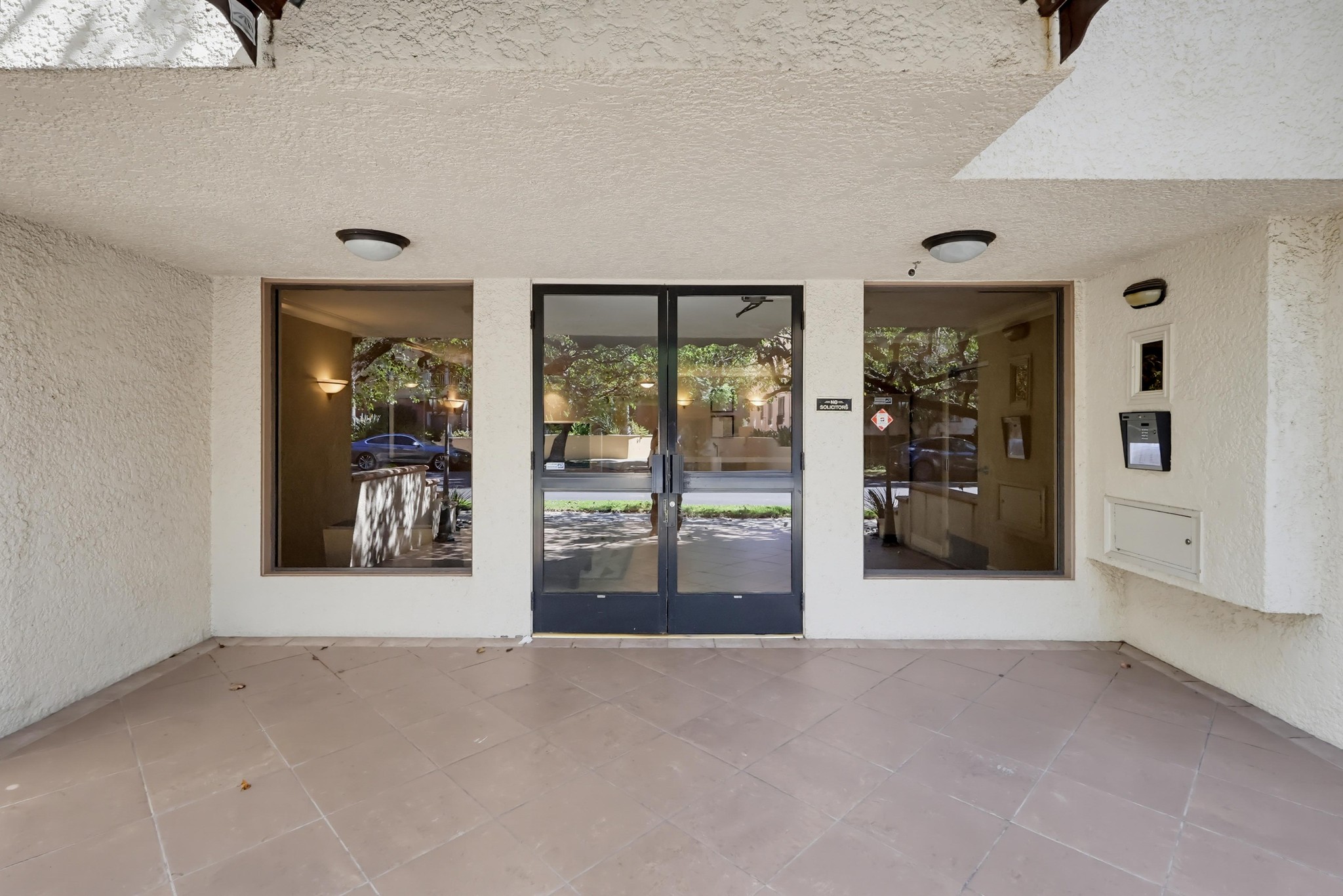 Virtual tour photo 8 of 82 for 1520 Camden Ave Apt 106