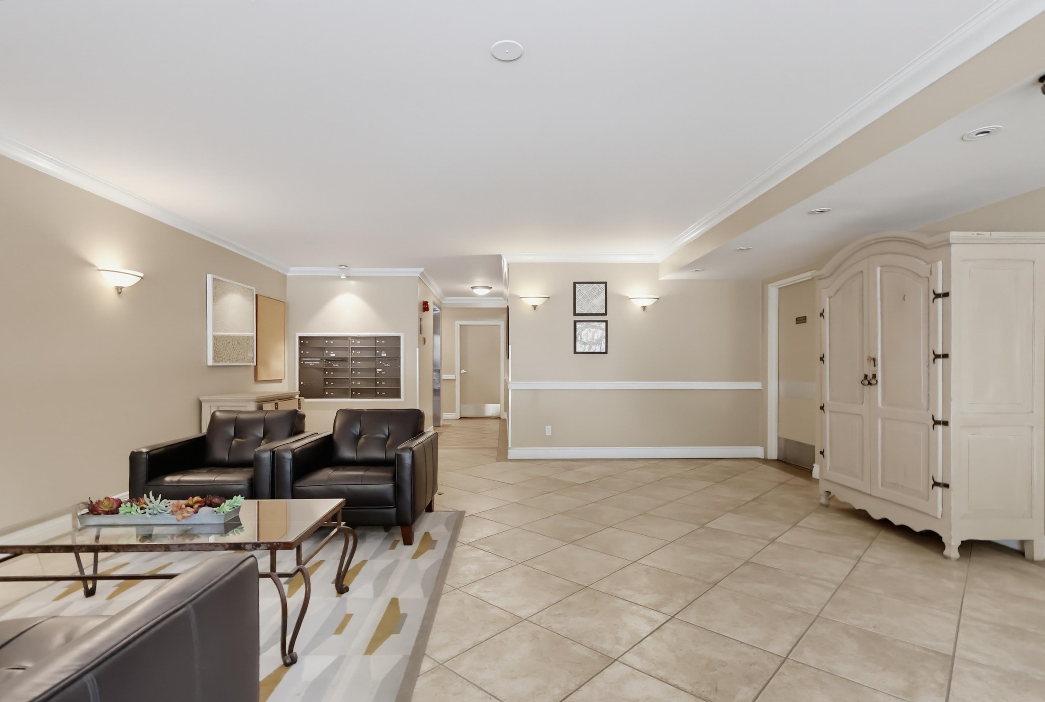 Virtual tour photo 9 of 82 for 1520 Camden Ave Apt 106