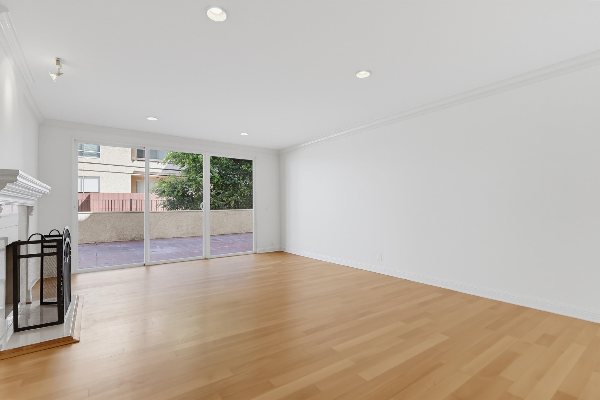 Virtual tour photo 26 of 82 for 1520 Camden Ave Apt 106