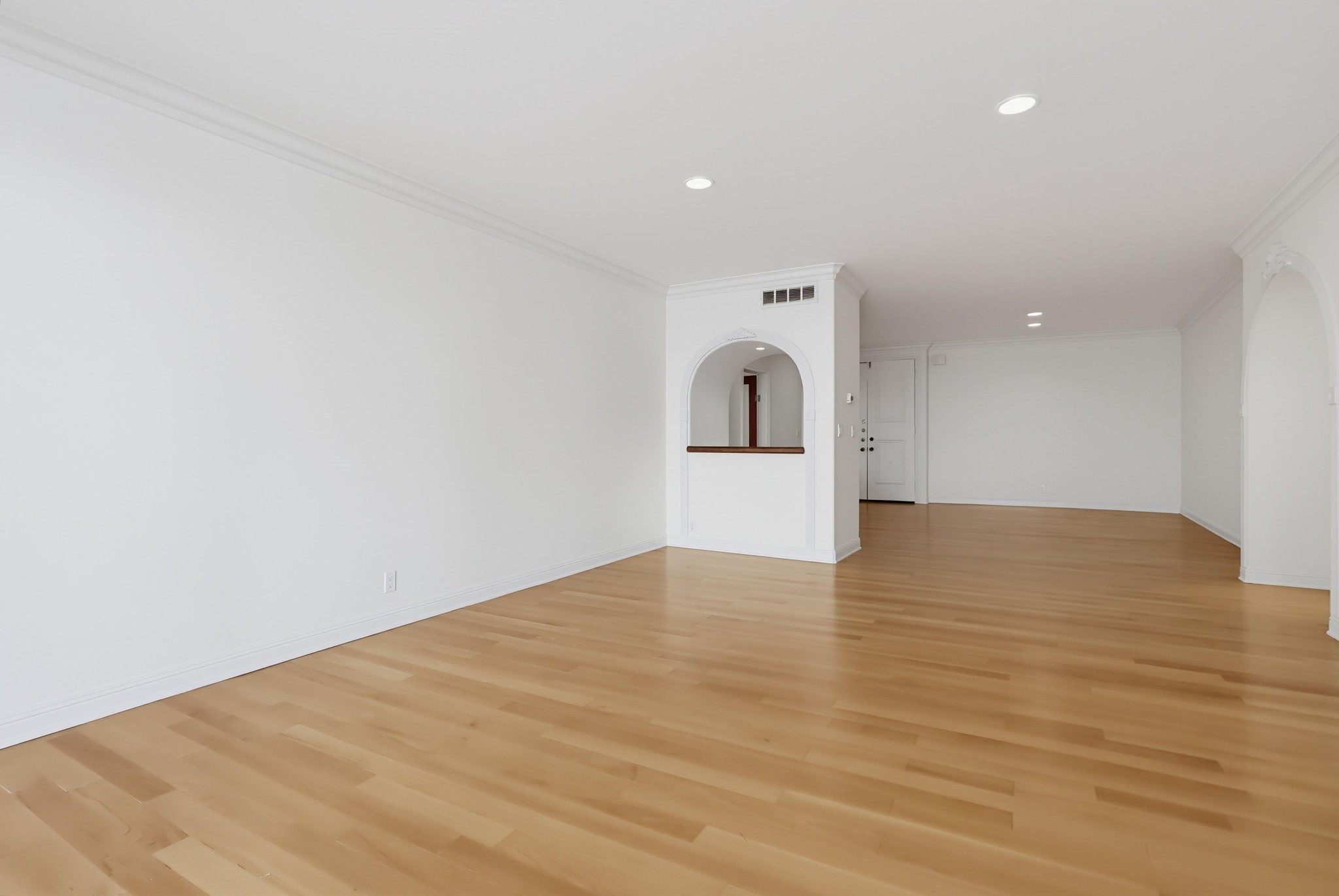 Virtual tour photo 30 of 82 for 1520 Camden Ave Apt 106